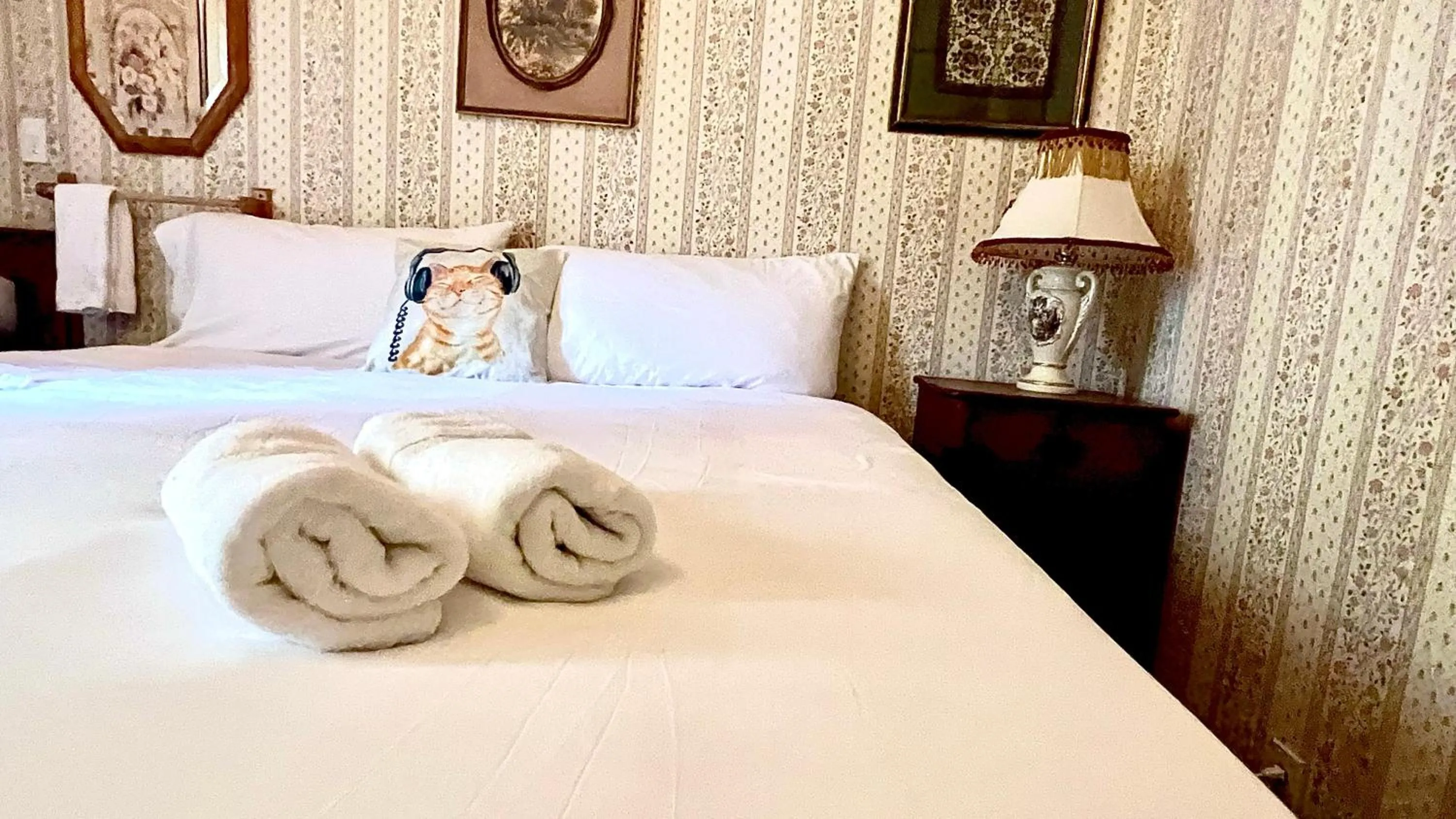 Superior King Room in Hotel La More at The Bisbee Inn