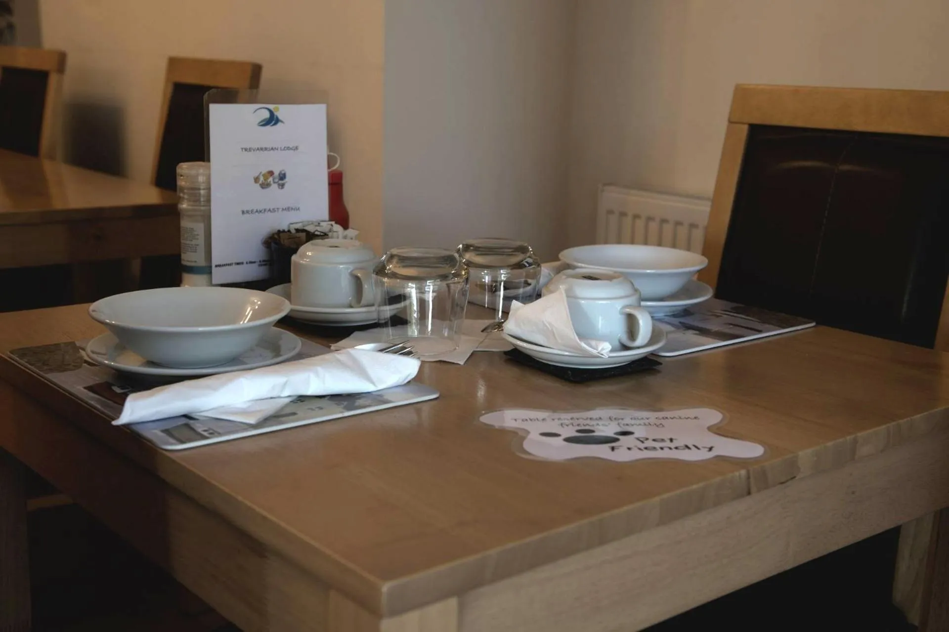 Dining area in Trevarrian Lodge