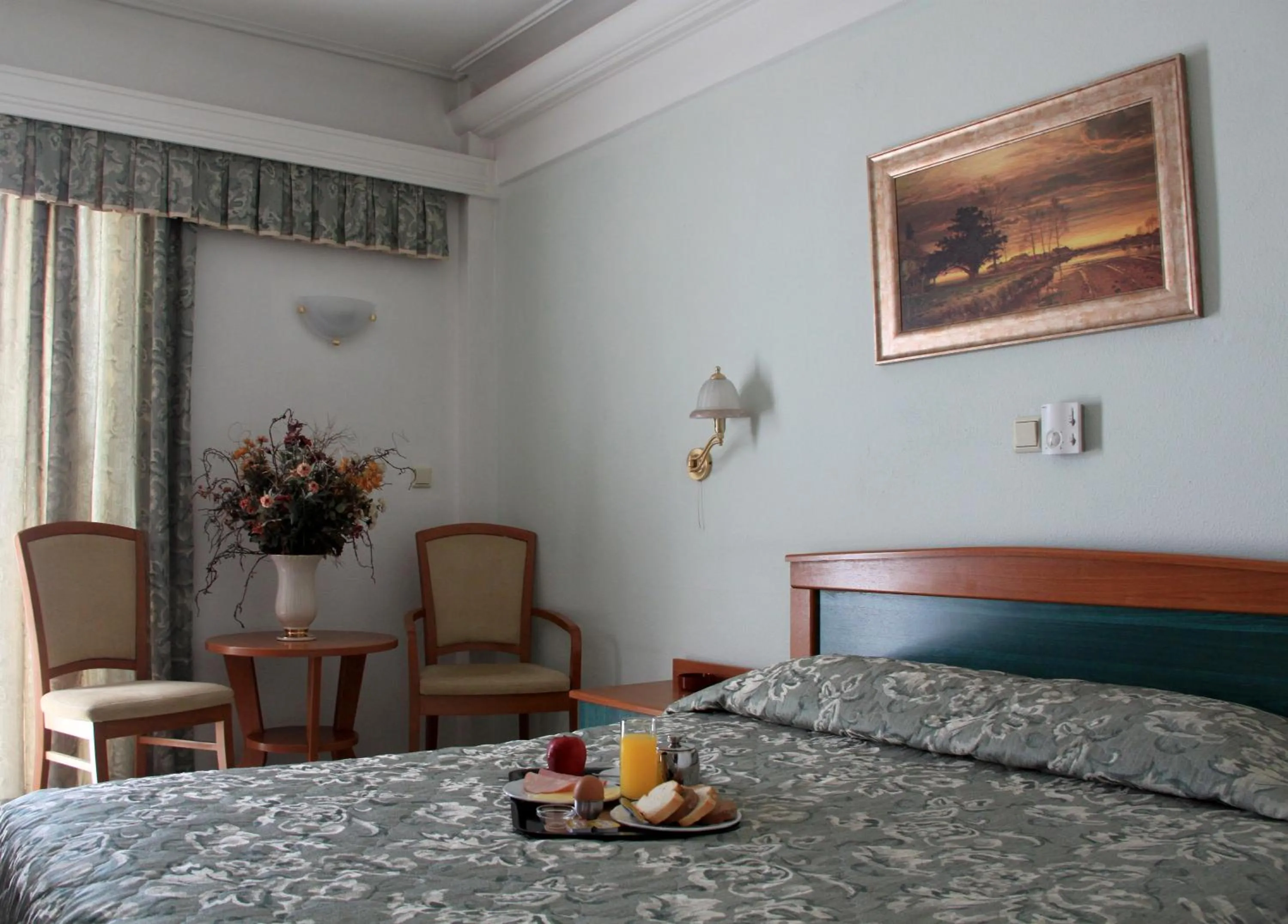 Other, Bed in Hotel Platon