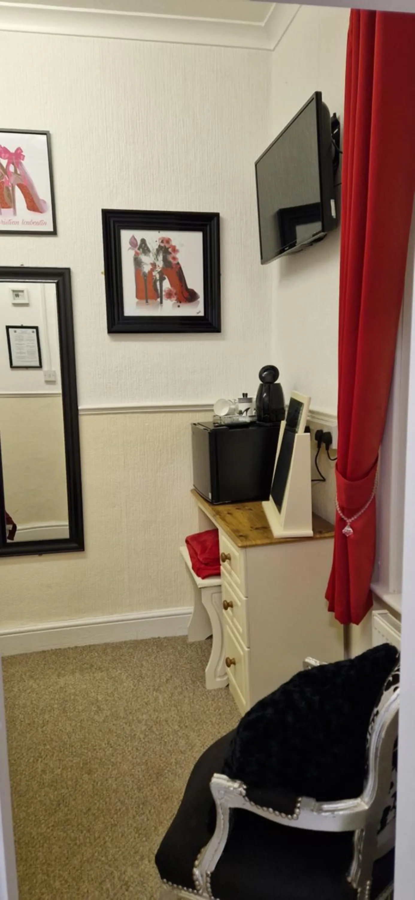 Decorative detail in The Dudley Hotel