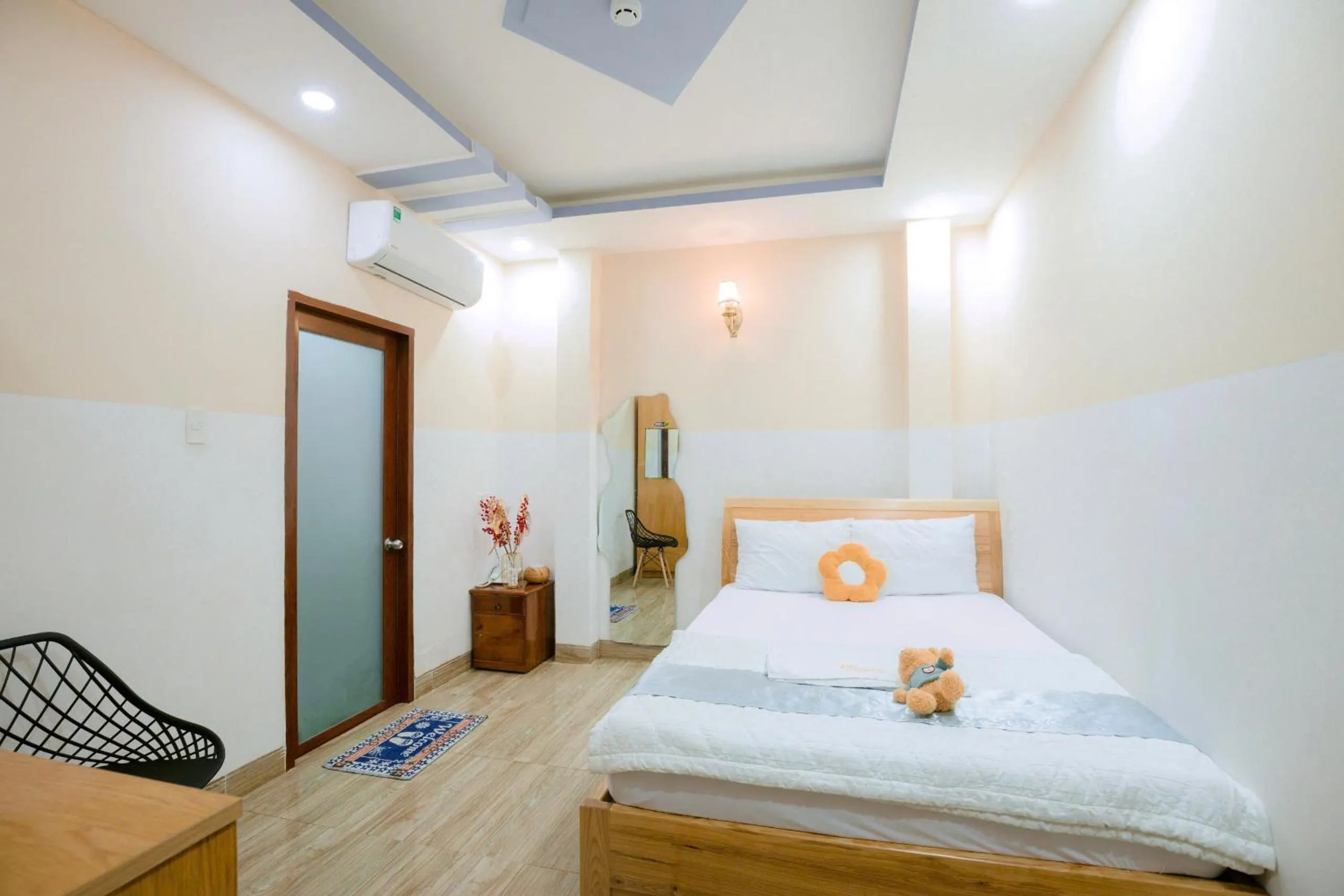 Photo of the whole room, Bed in Hotel Nắng