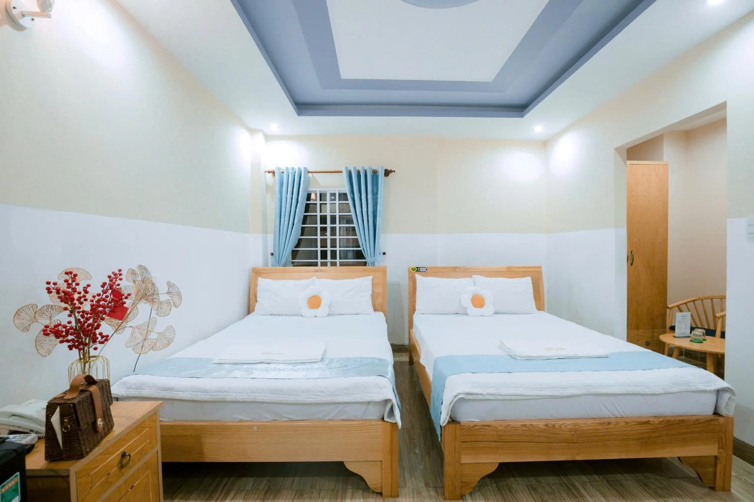 Photo of the whole room, Bed in Hotel Nắng