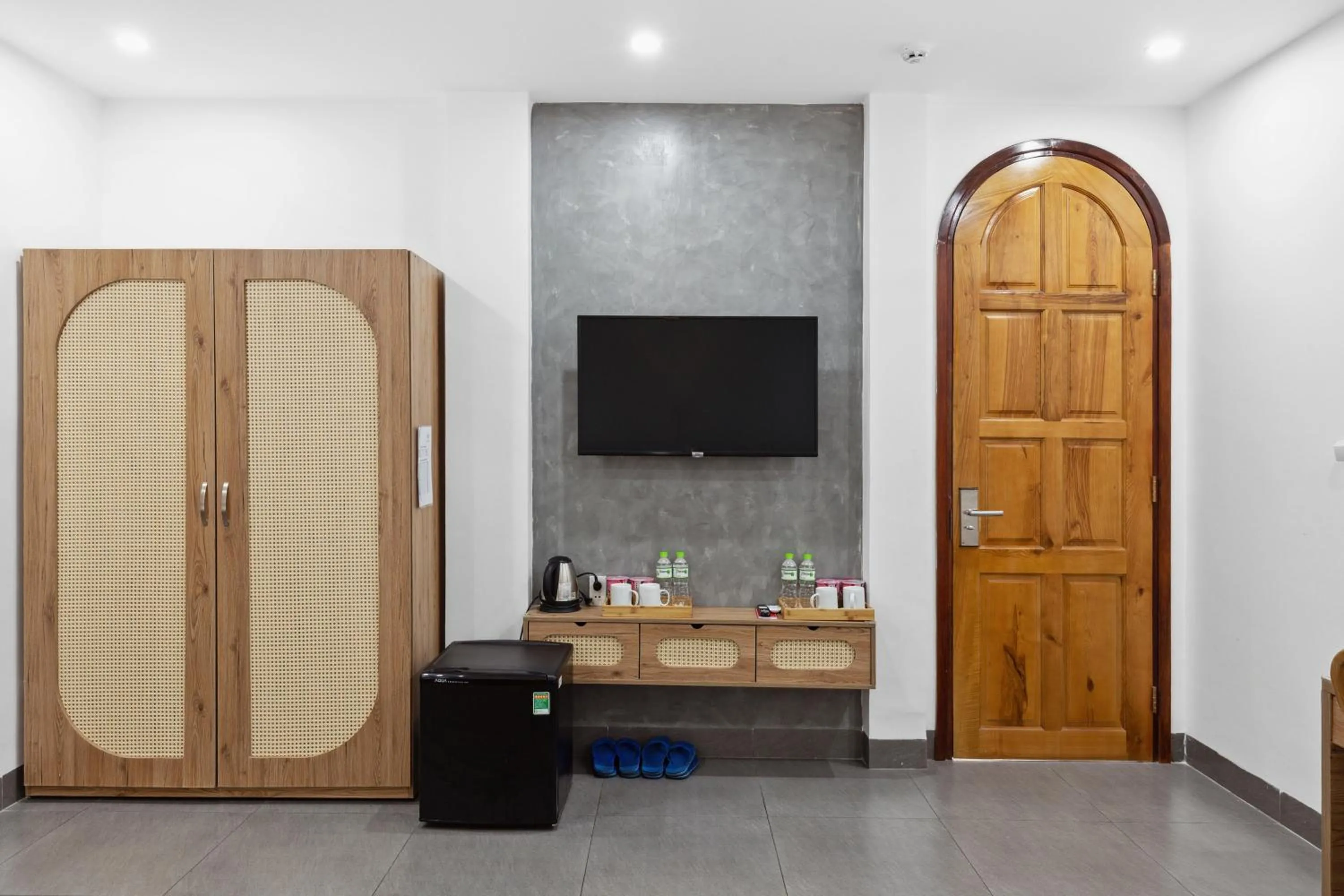 TV and multimedia in Mai Hotel