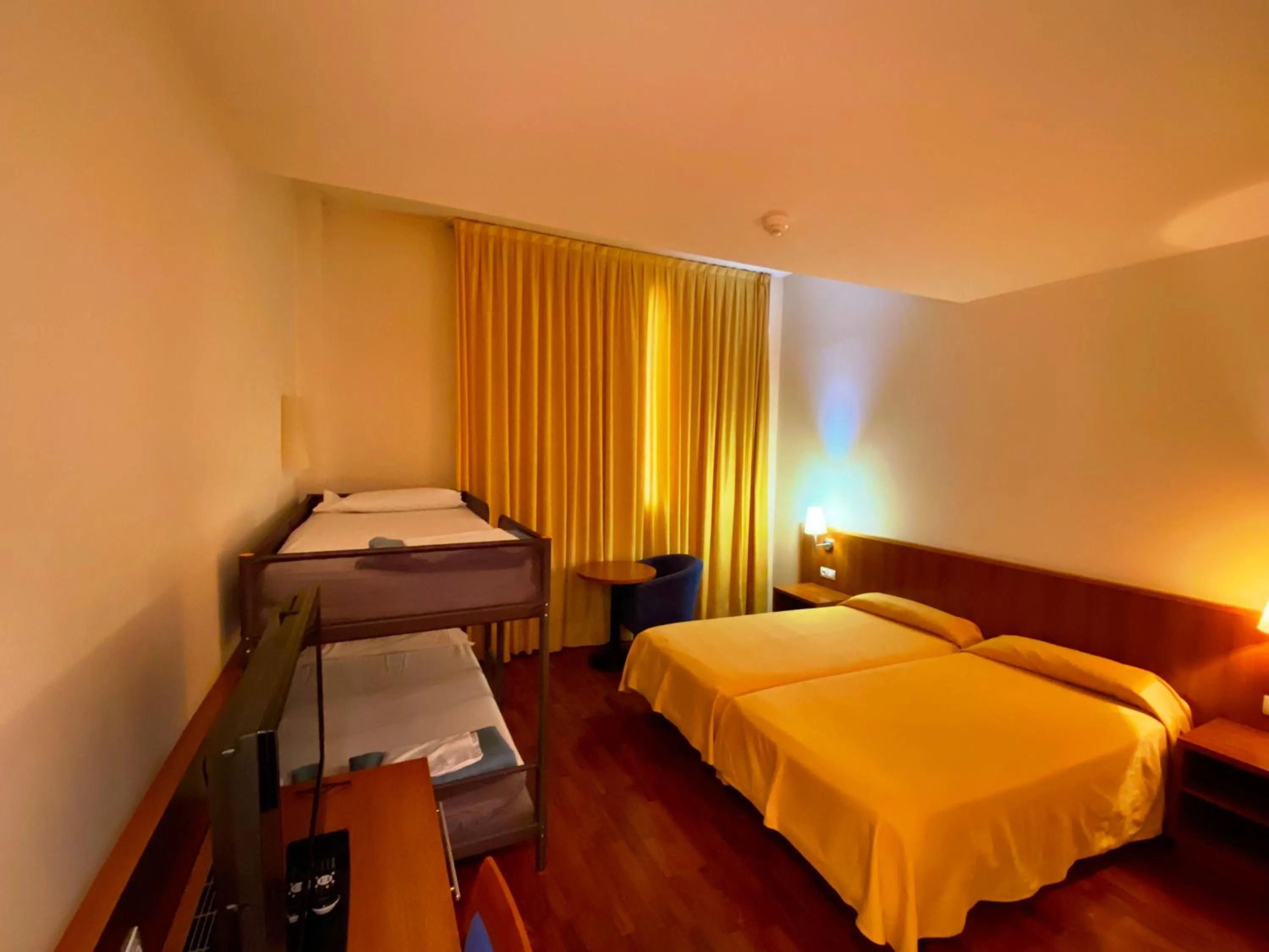 Photo of the whole room, Bed in Hotel Berga Park