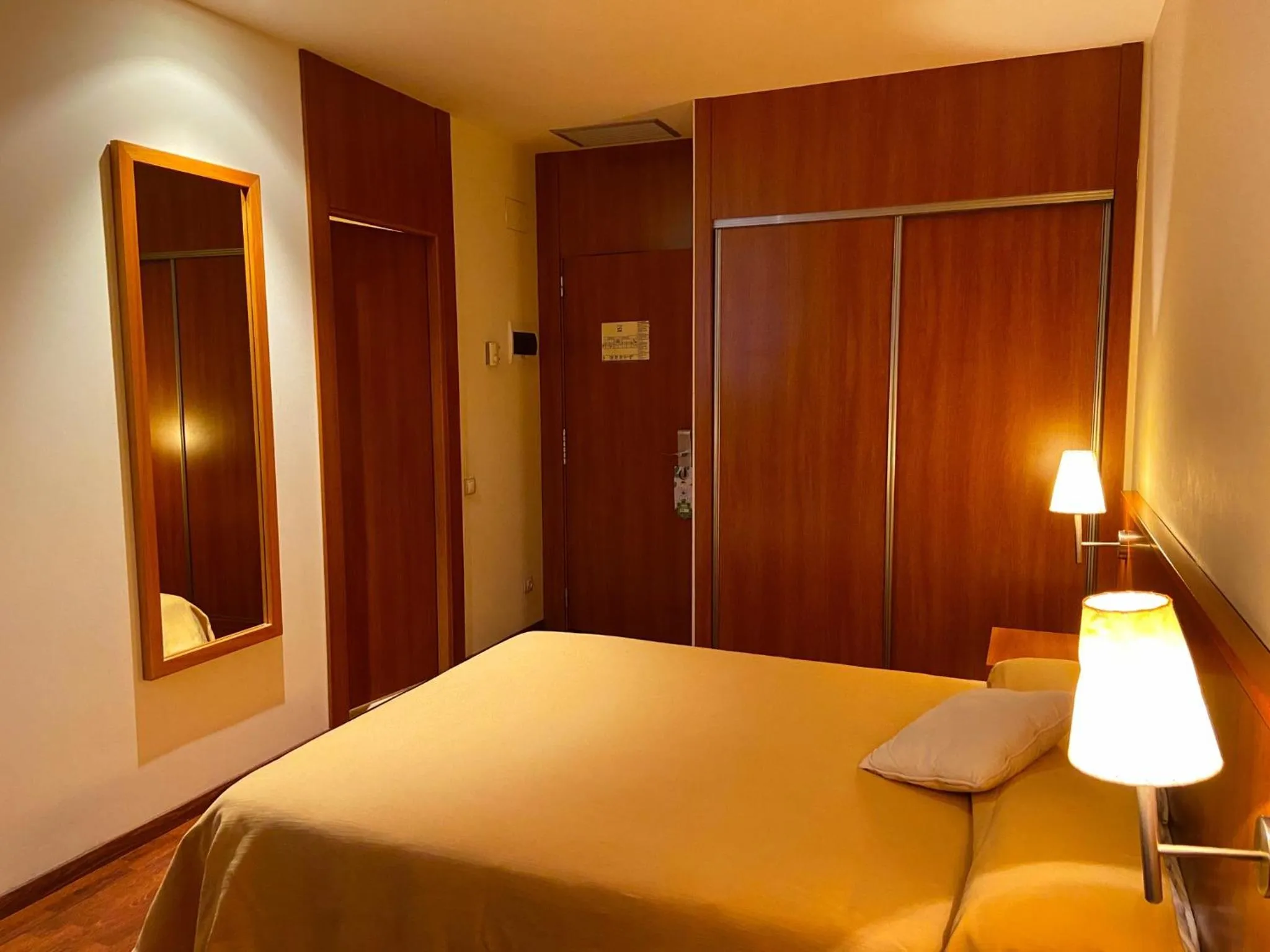 Photo of the whole room, Bed in Hotel Berga Park