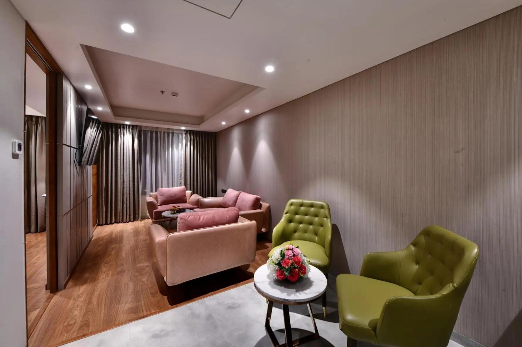 Seating area in Regenta Fairlark Vadodara