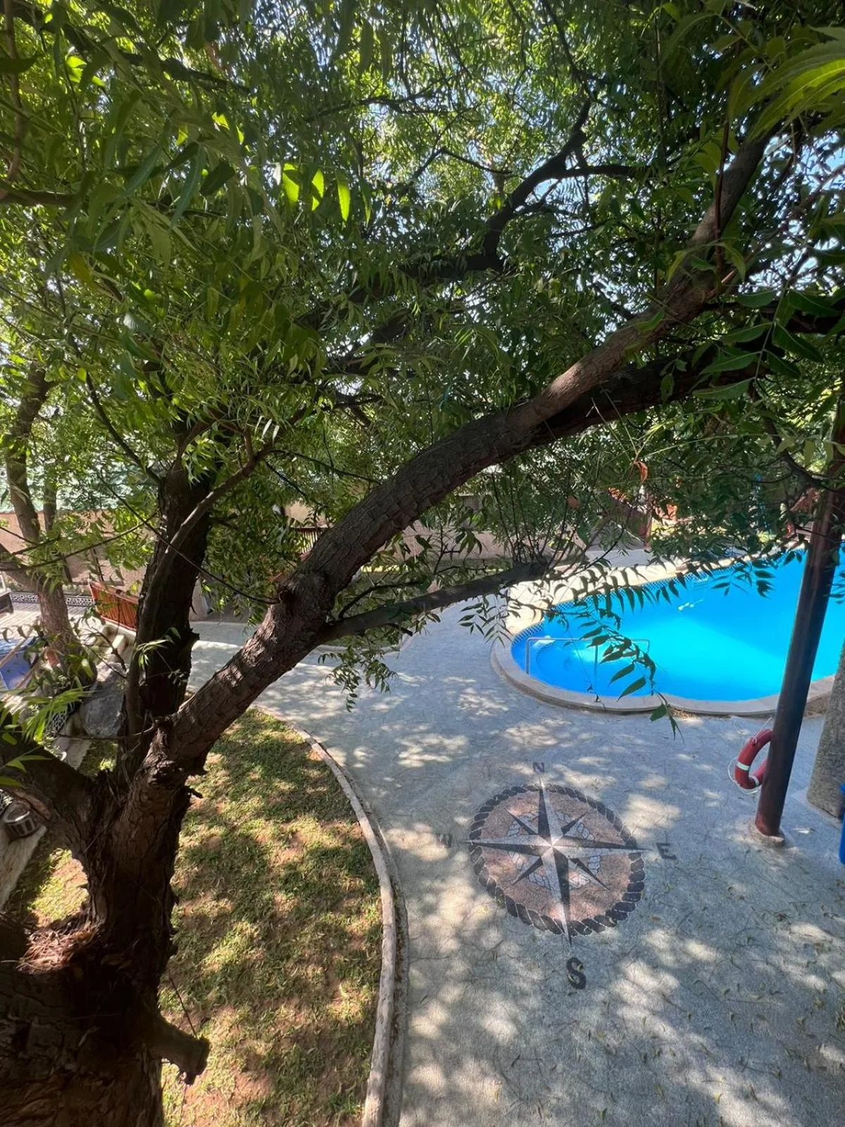 Lunar Dive Resort: Bamboo Villas