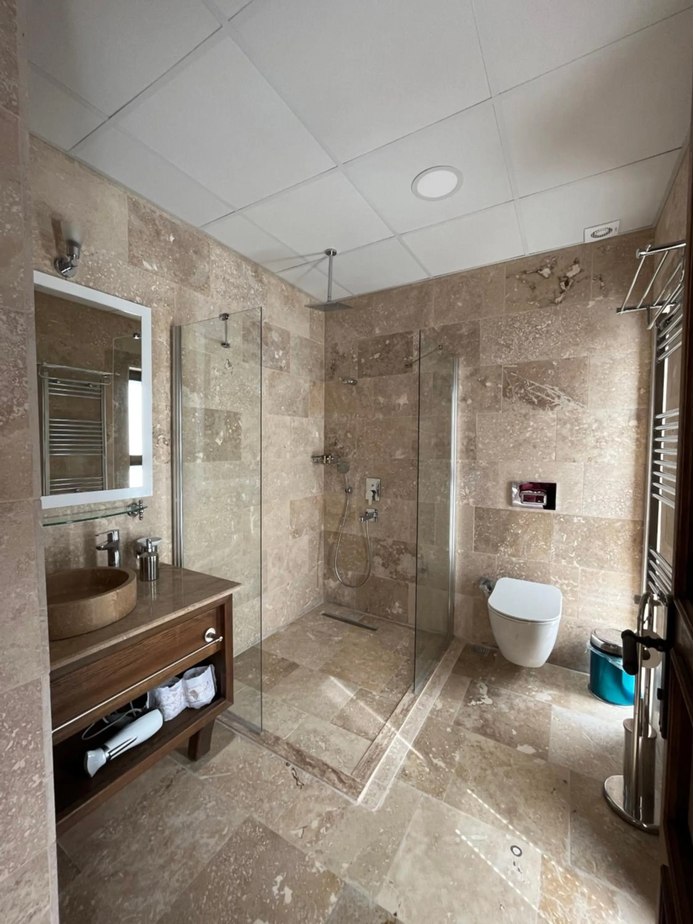 Shower in UCHI Cappadocia