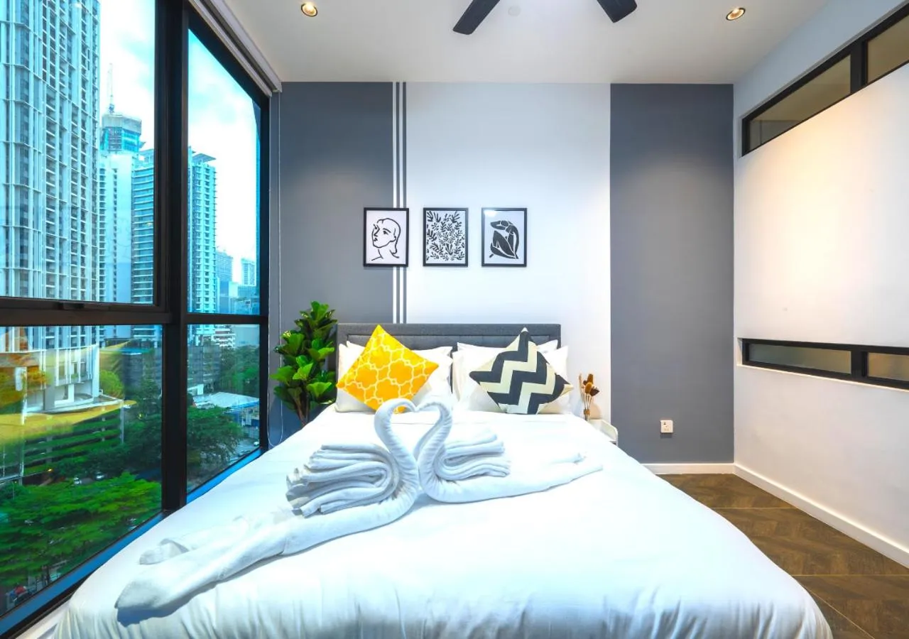 Bedroom, Bed in Greystone Scarletz Suites