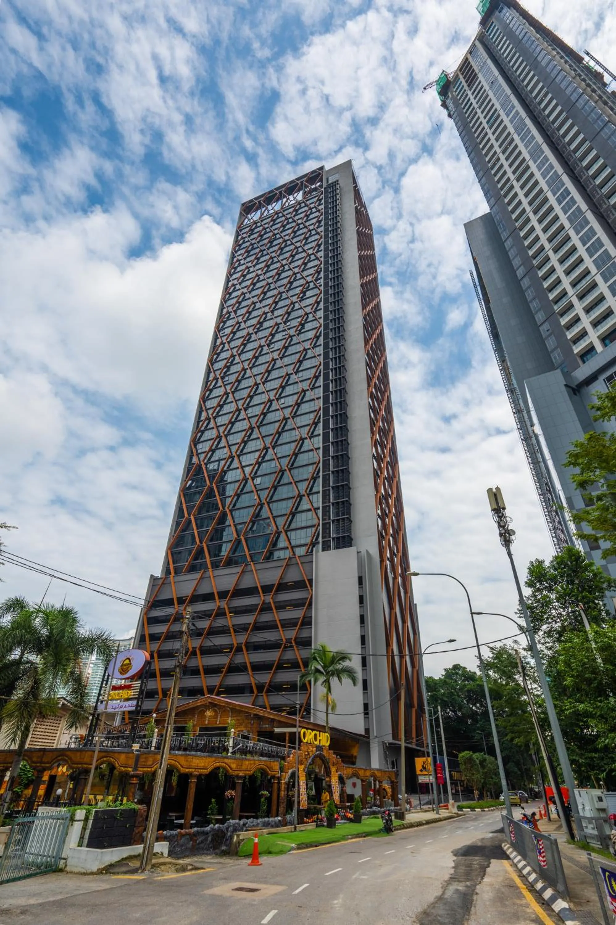 Property building in Greystone Scarletz Suites