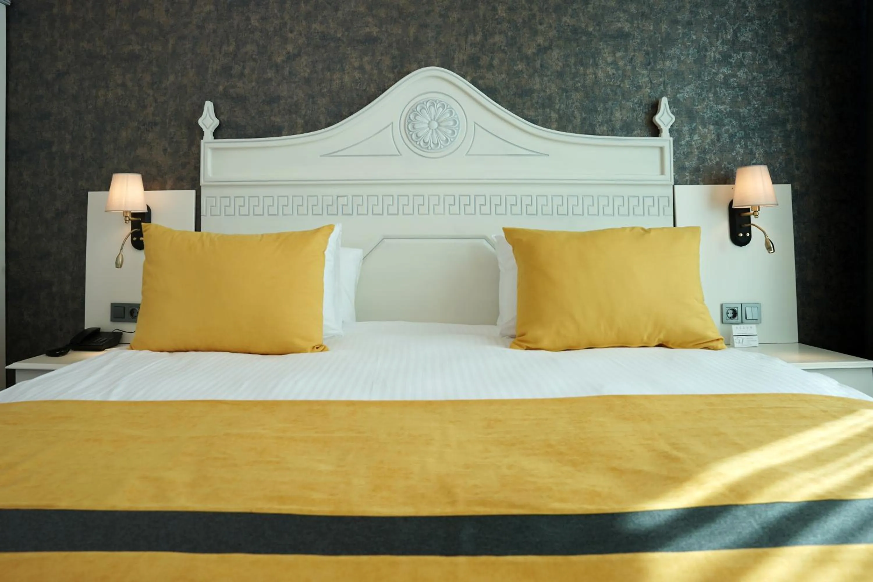 Bed in Resun Hotel