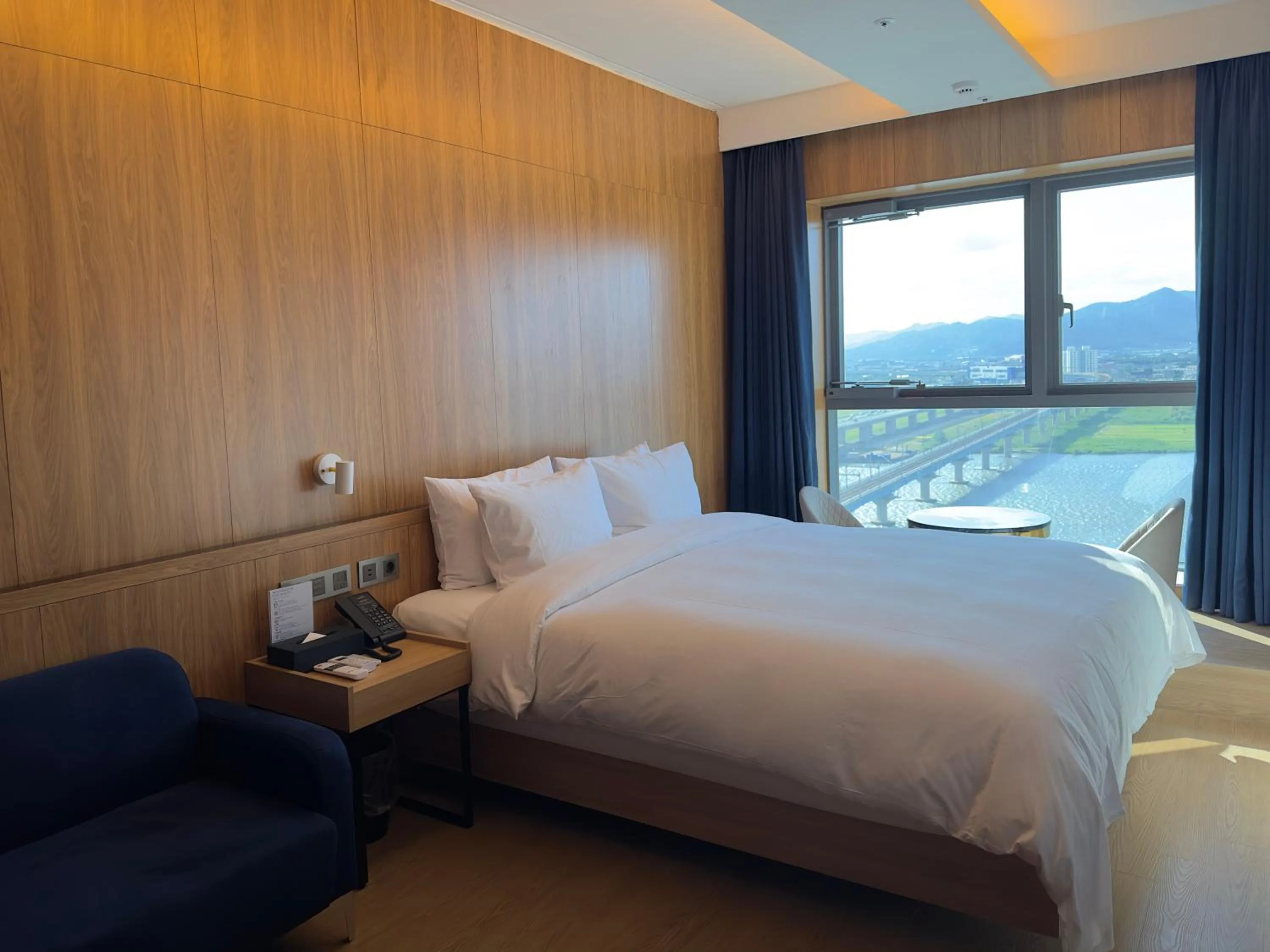 Bed in Hotel tt Gupo