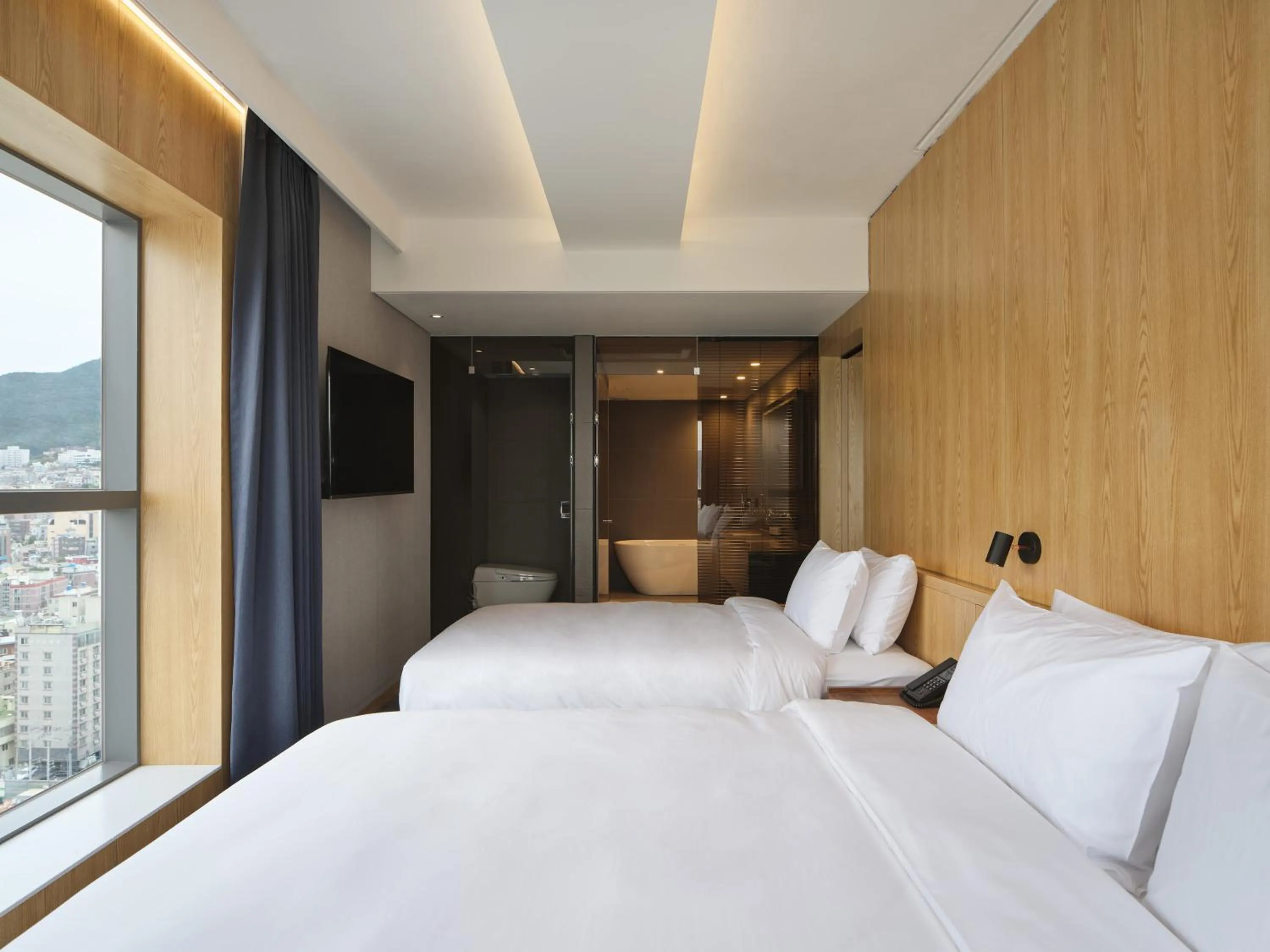 Bedroom, Bed in Hotel tt Gupo