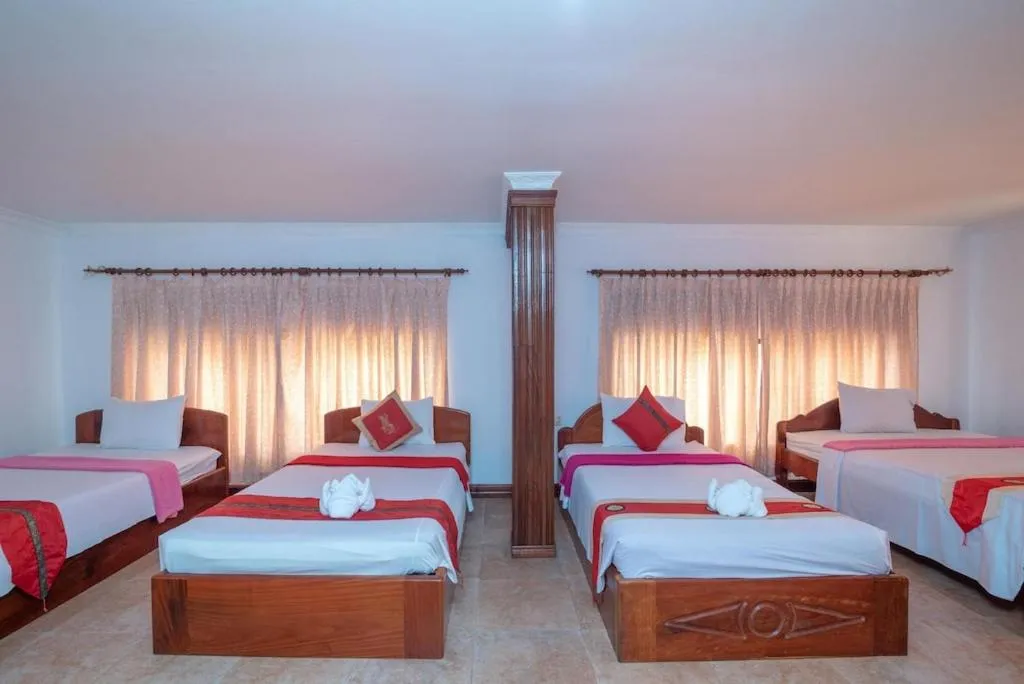 Photo of the whole room in Angkor Indian Hotel