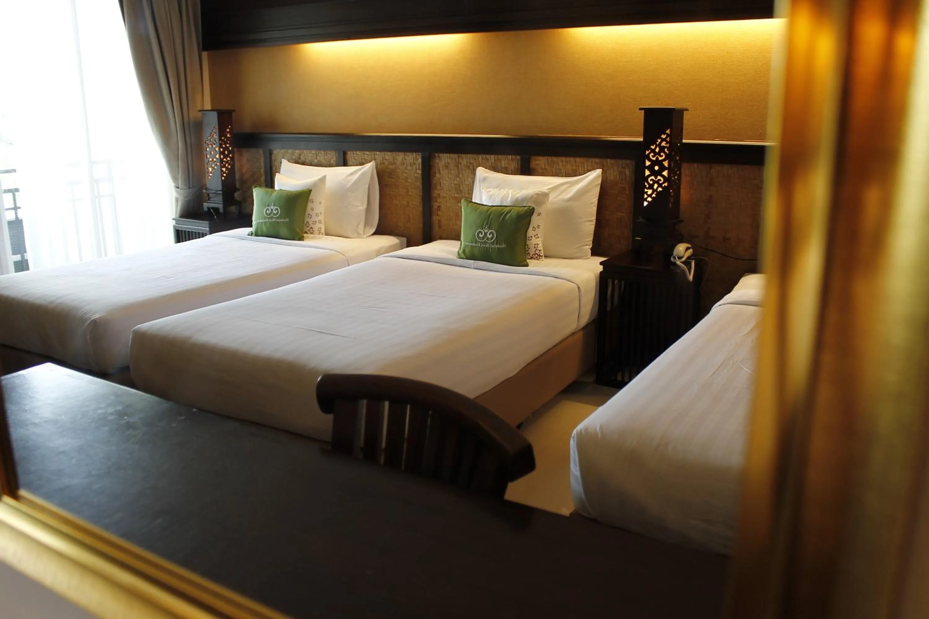 Property building, Bed in Nordwind Hotel