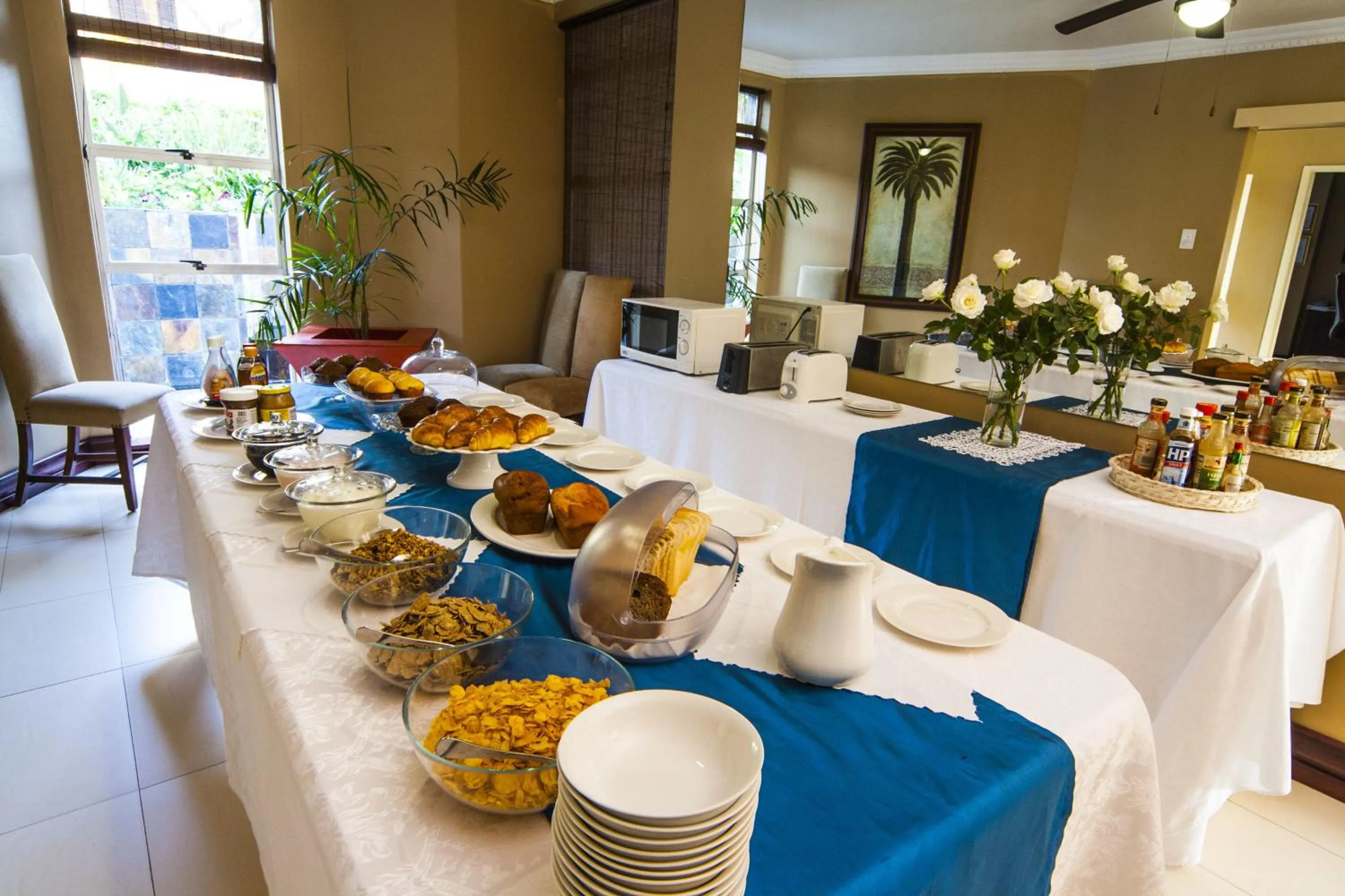 Food in Burnham House B&B