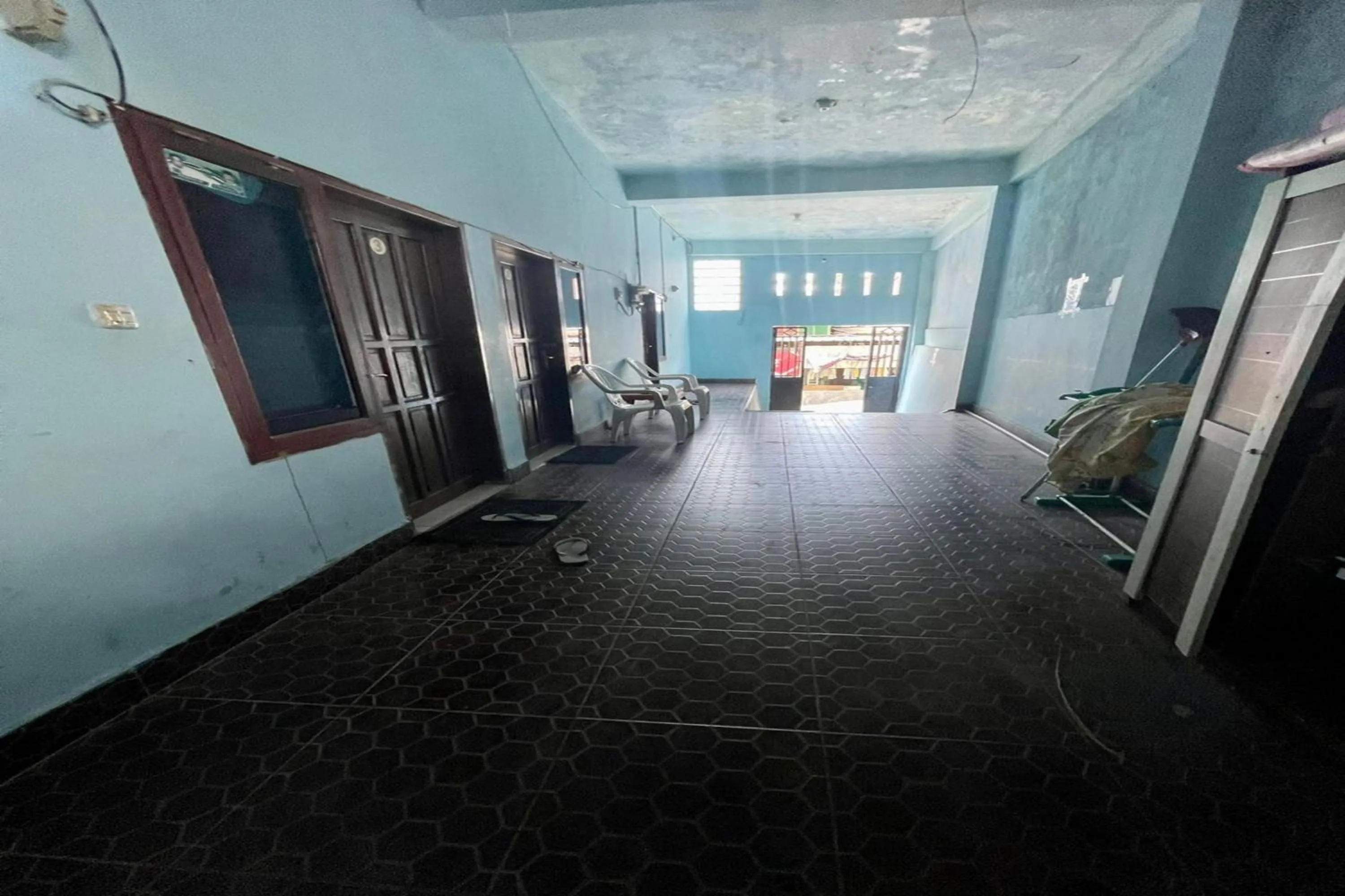 Area and facilities in EXPRESS O 91669 Kost Amel Near Taman Mattirotasi