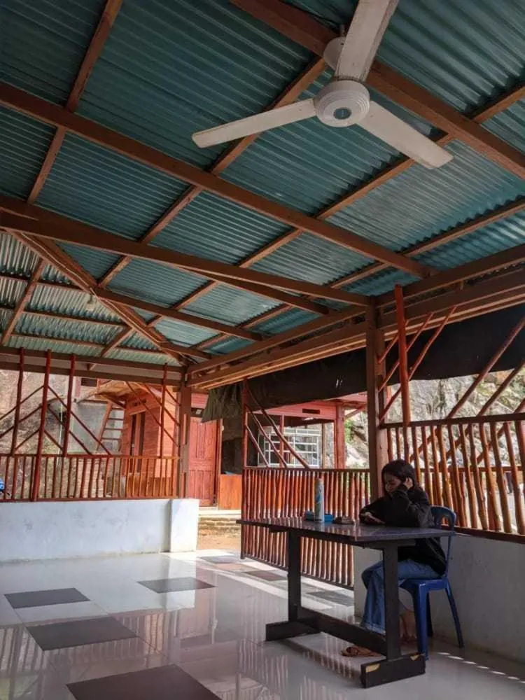 EXPRESS O 91702 Mandeh Homestay Syariah Near Bank Nagari PT Bank Pembangunan Daerah (BPD) Sumbar Cabang Painan