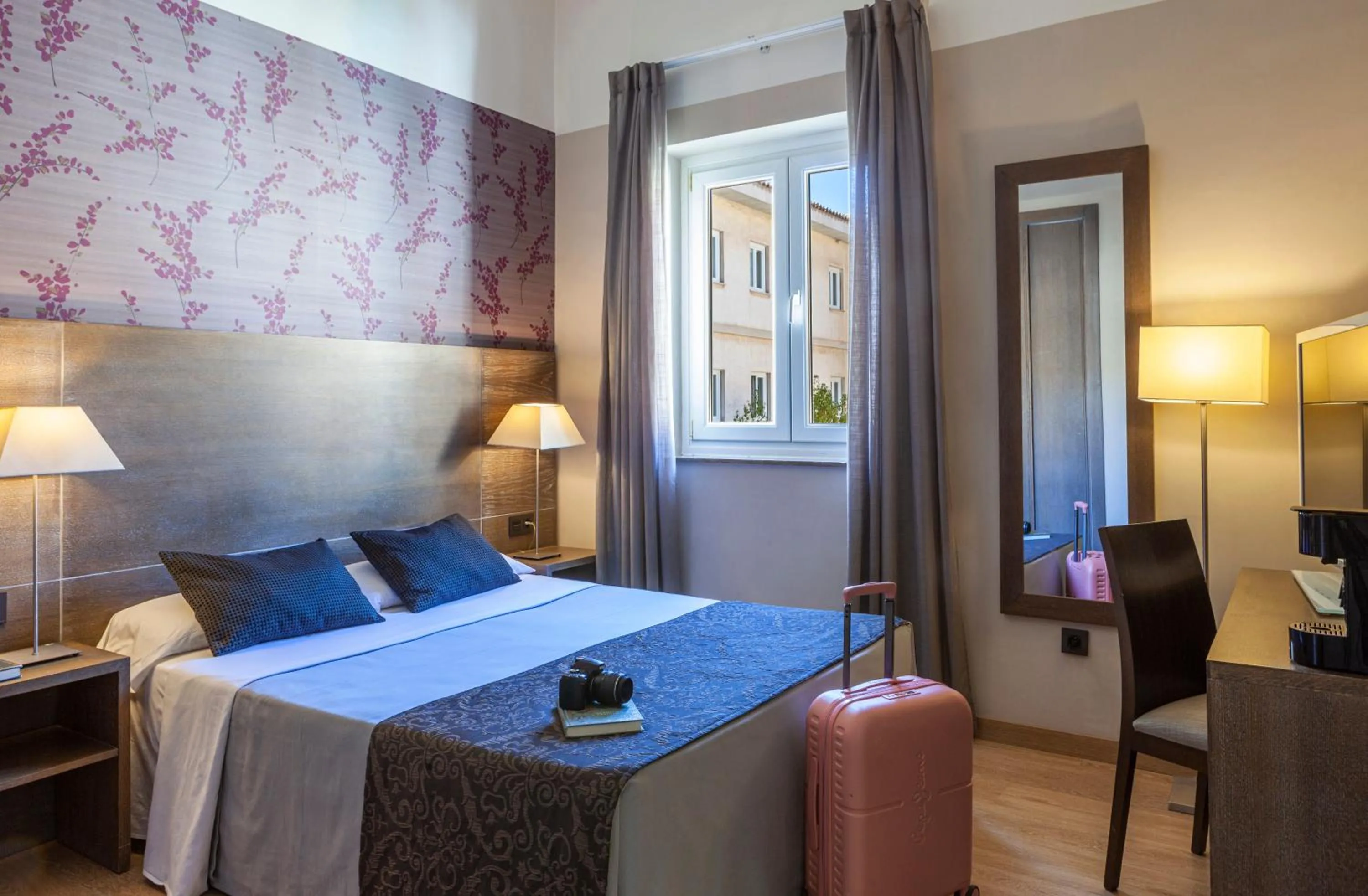 Photo of the whole room, Bed in Hotel Macià Monasterio de los Basilios