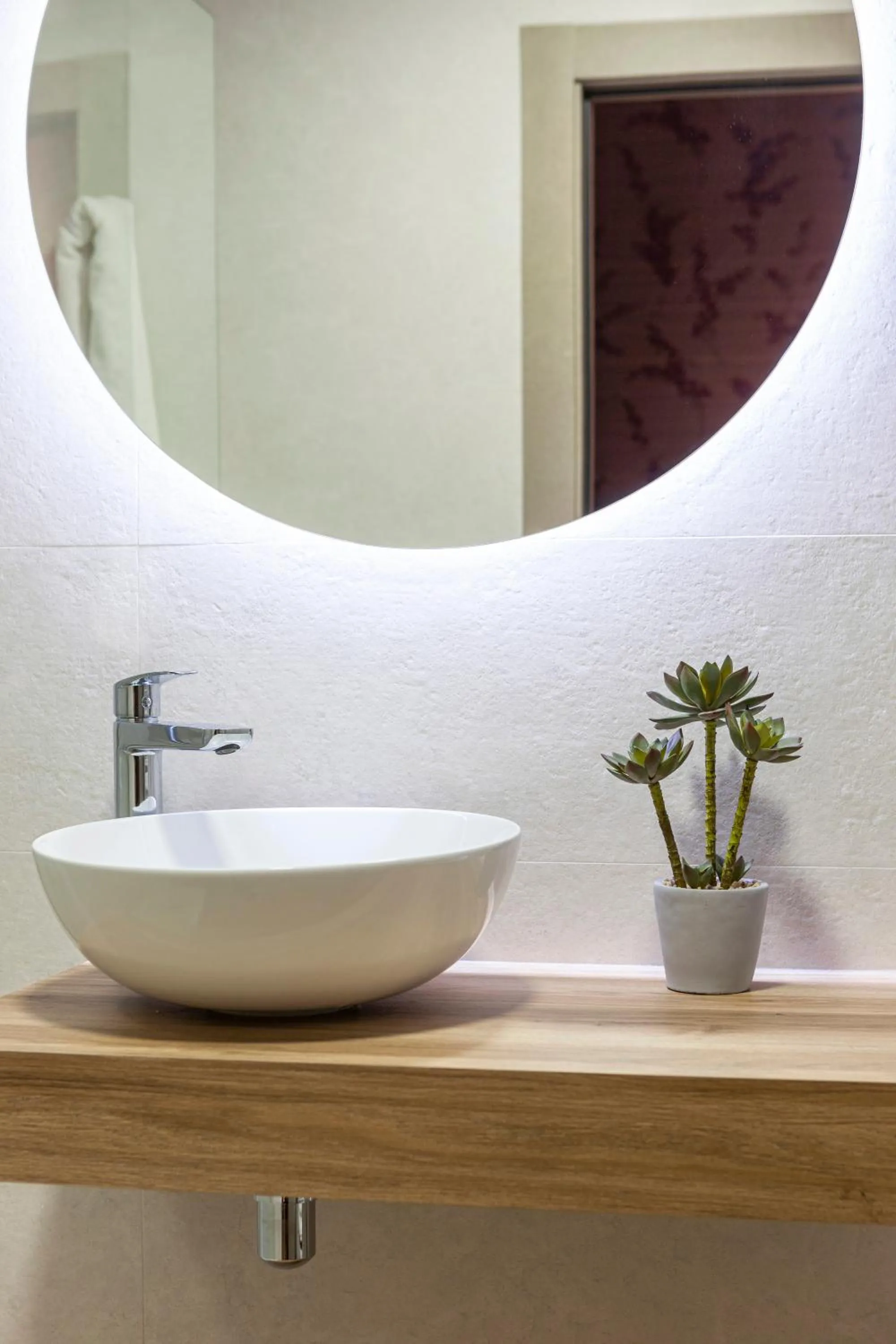 Bathroom in Hotel Macià Monasterio de los Basilios