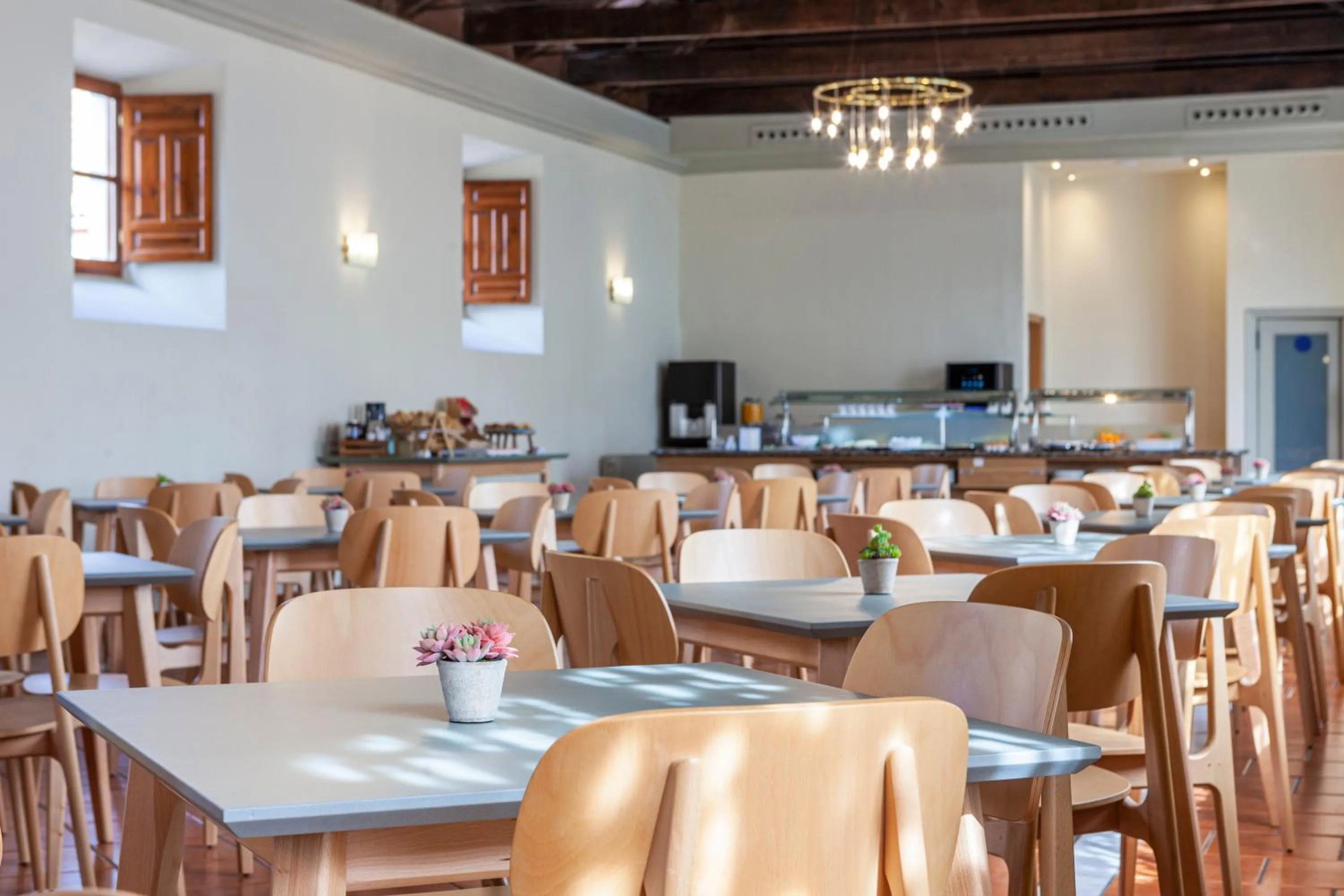 Buffet breakfast in Hotel Macià Monasterio de los Basilios