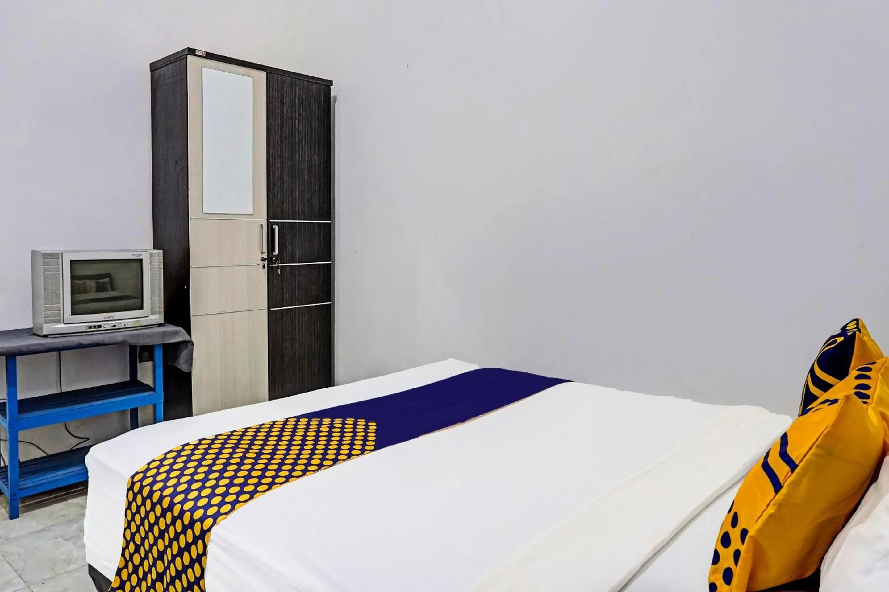 Bedroom, Bed in OYO Life 91718 Kost Damai Syariah