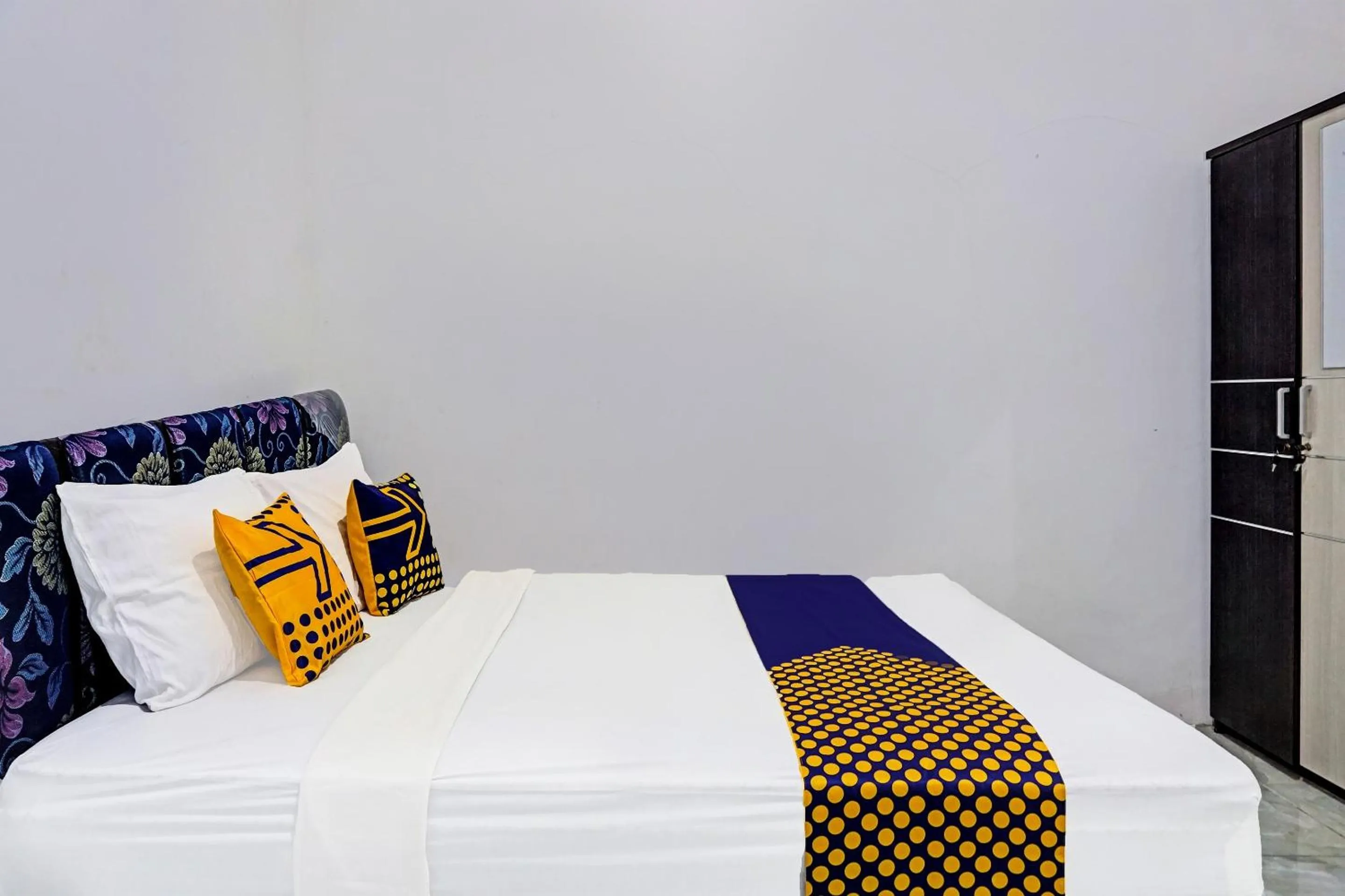 Bedroom, Bed in OYO Life 91718 Kost Damai Syariah