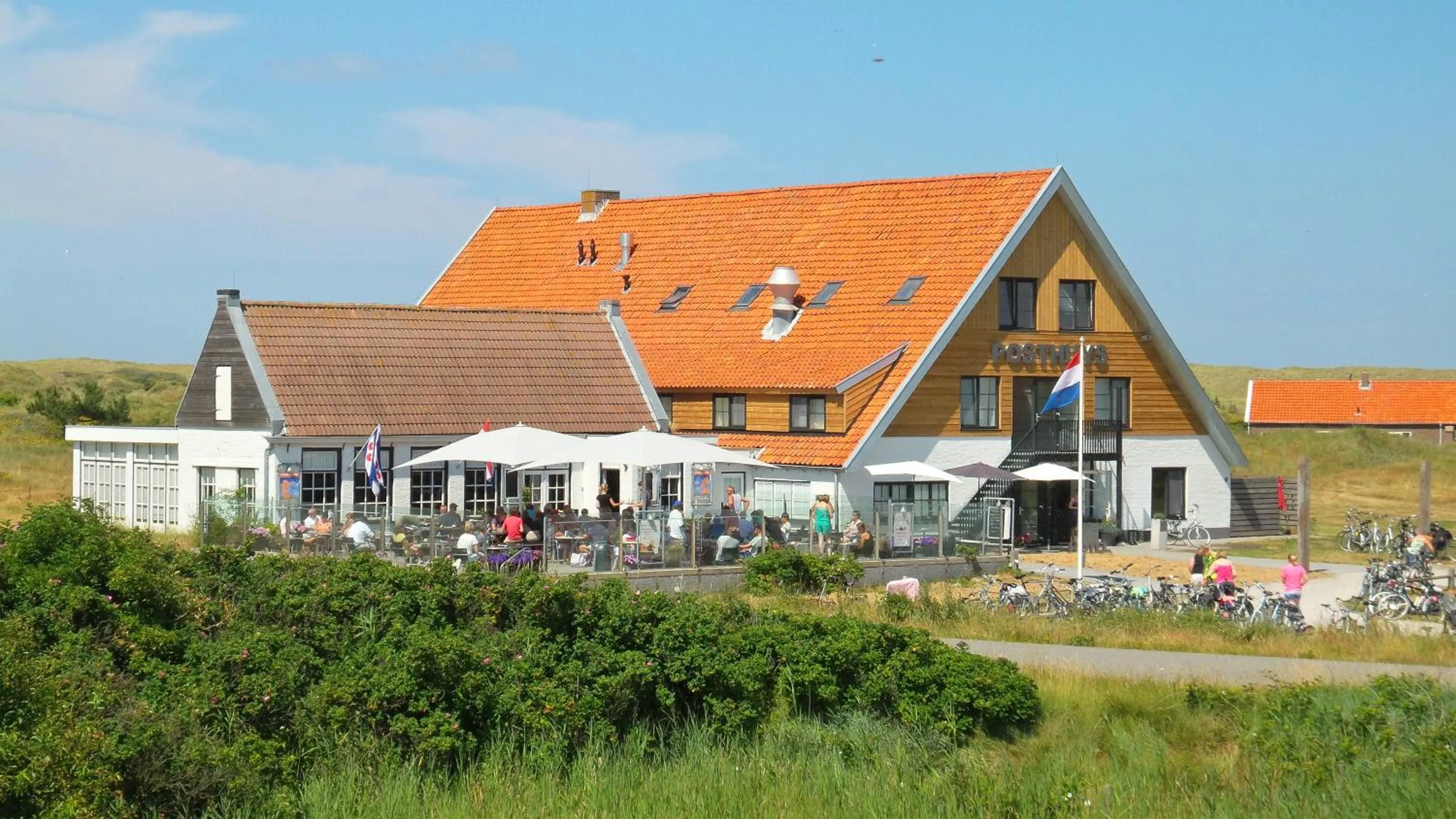 Property building in Hotel Posthuys Vlieland