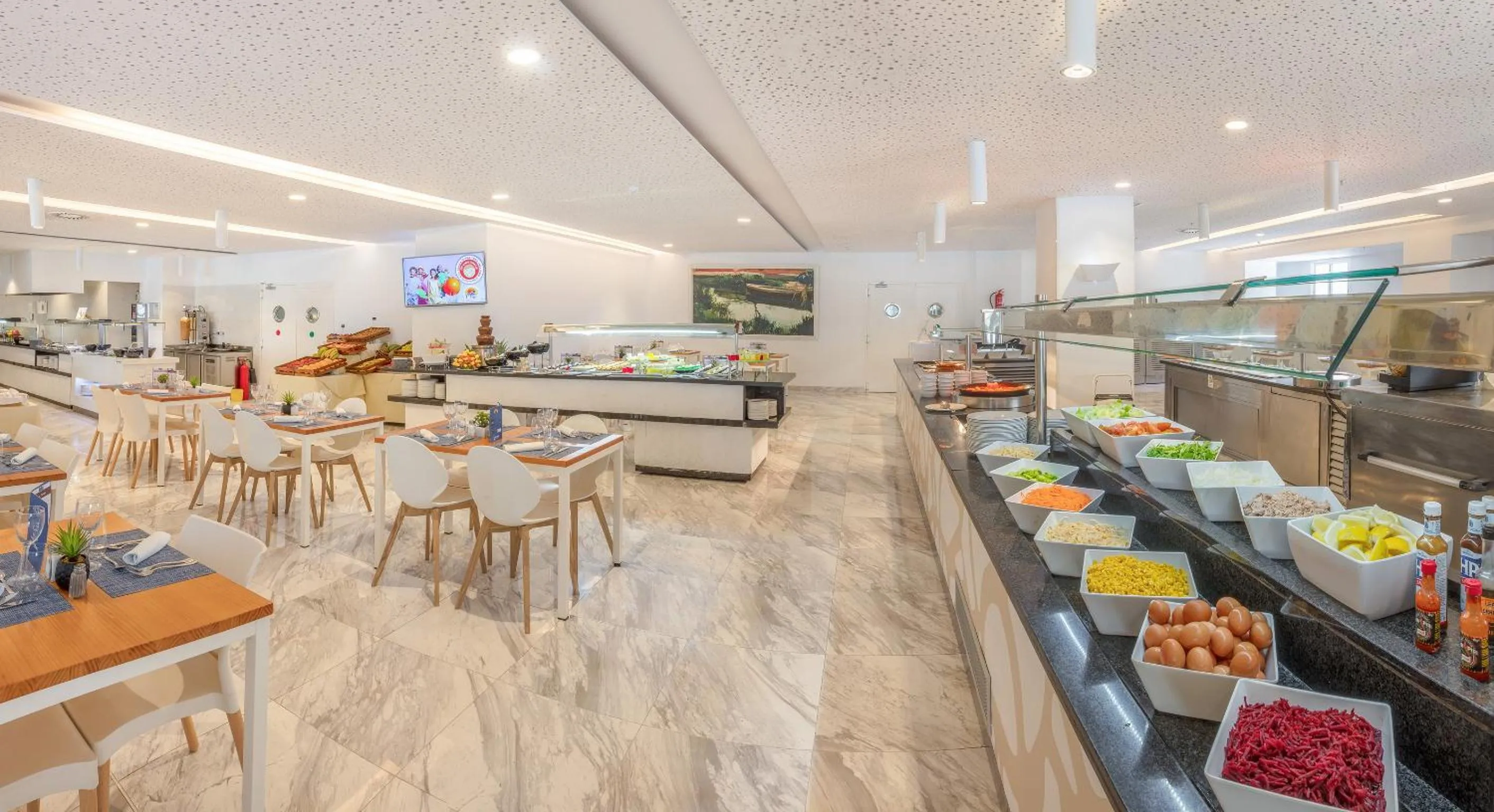 Restaurant/places to eat in Villa Luz Design & Art Hotel