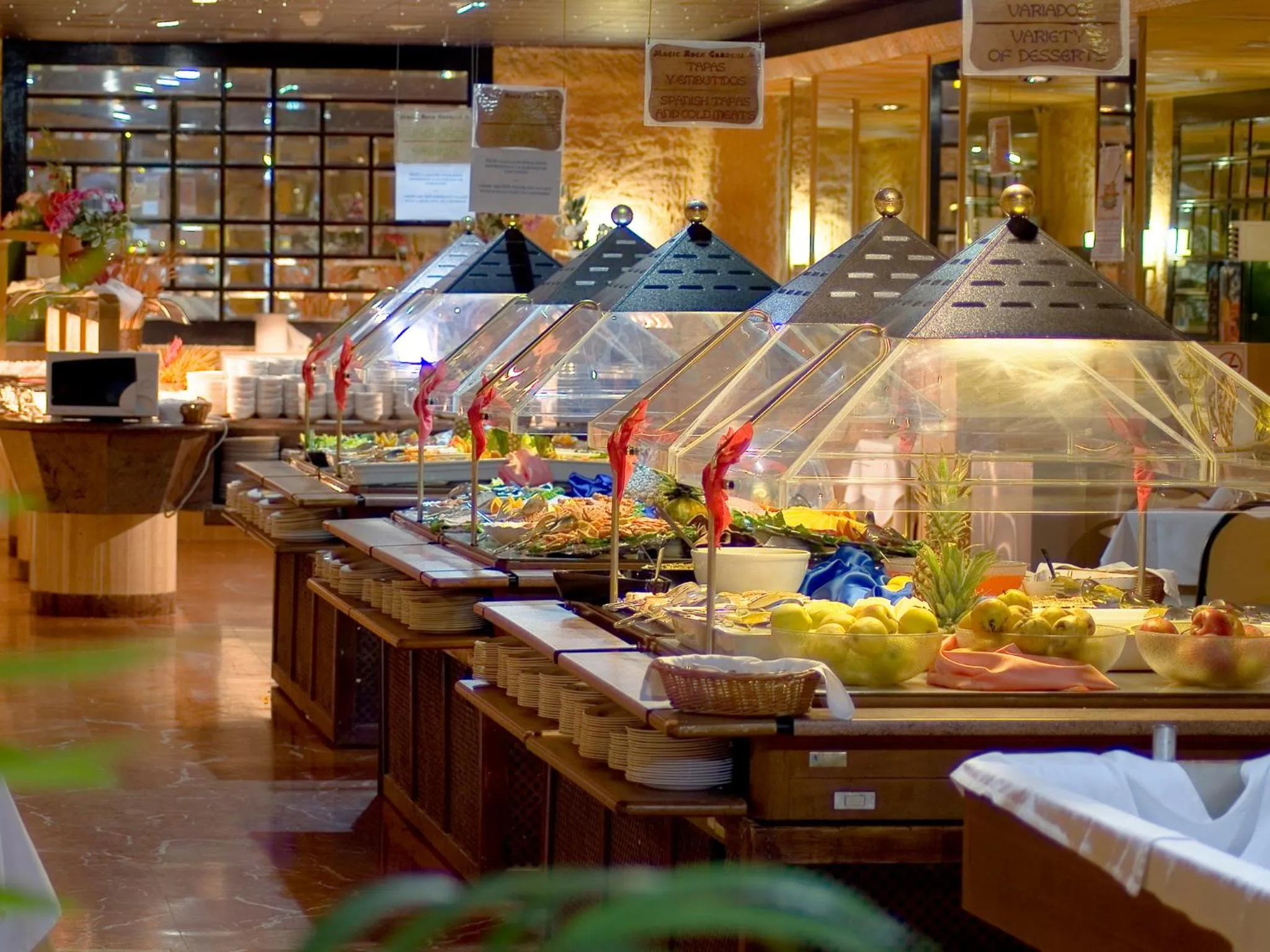 Food in Magic Aqua Rock Gardens