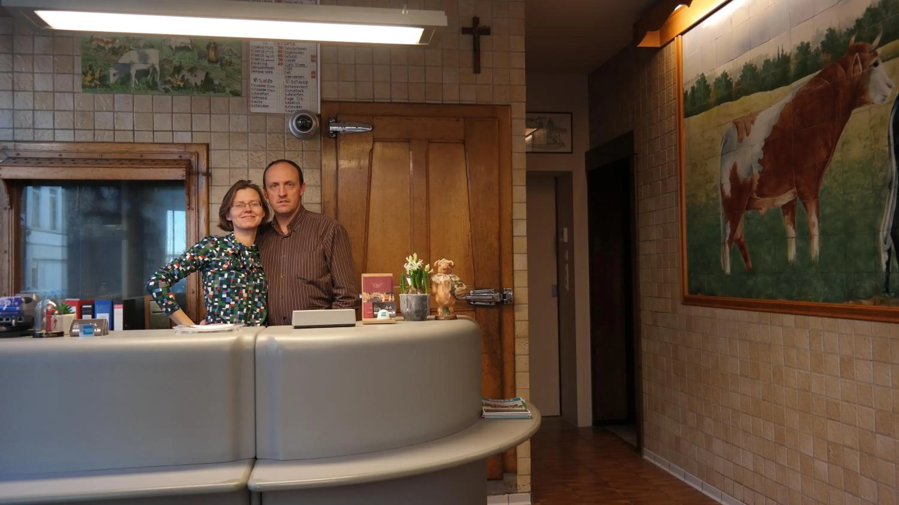 Staff in De Bonte Os Hotel & Tower