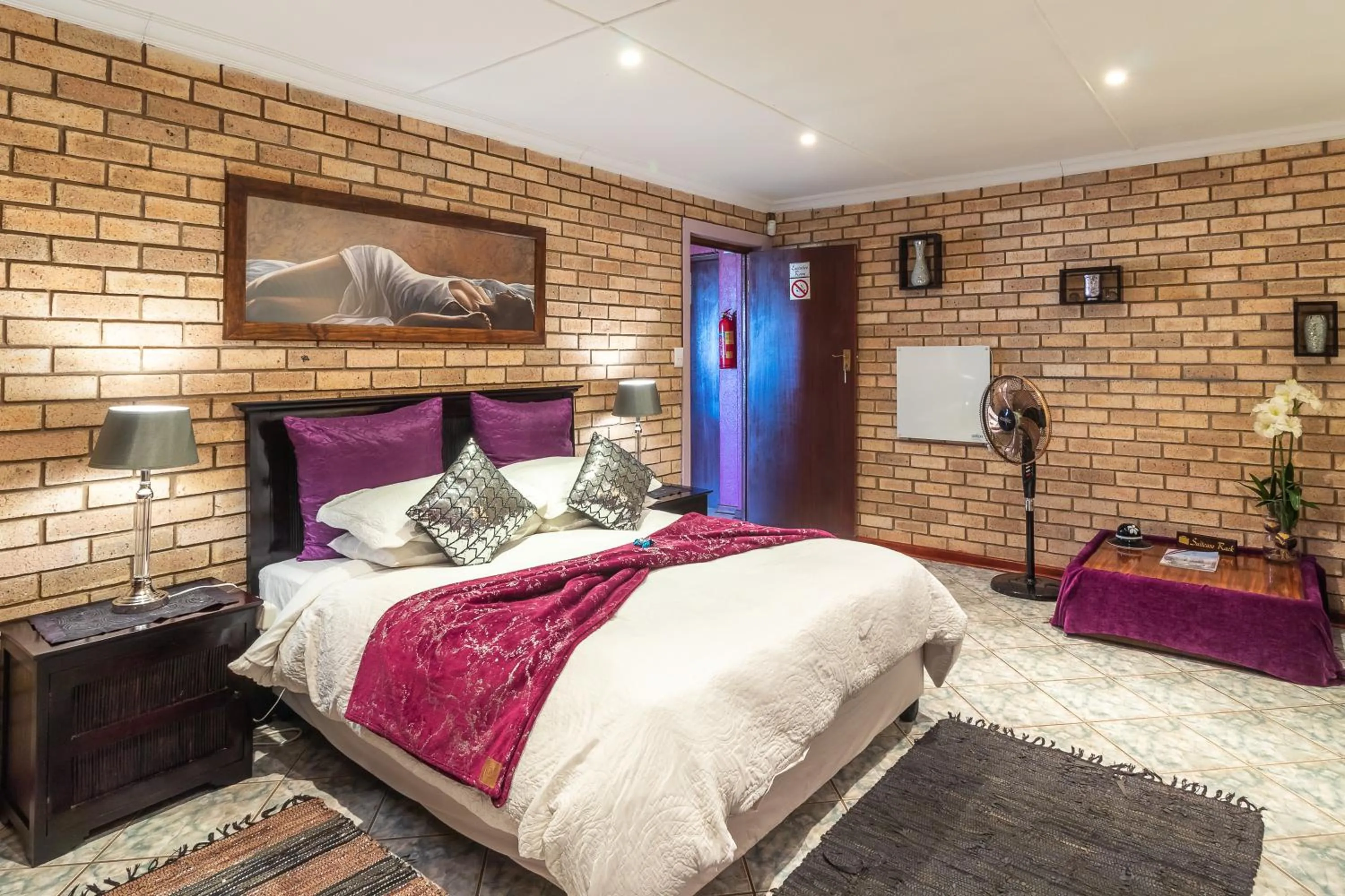 Bed in Villa Majestic for Exclusive Accommodation