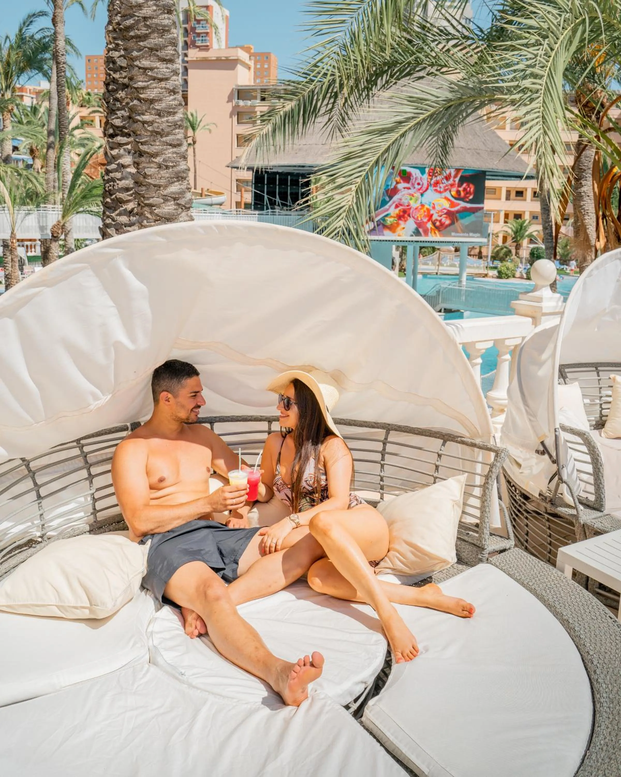 Magic Tropical Splash