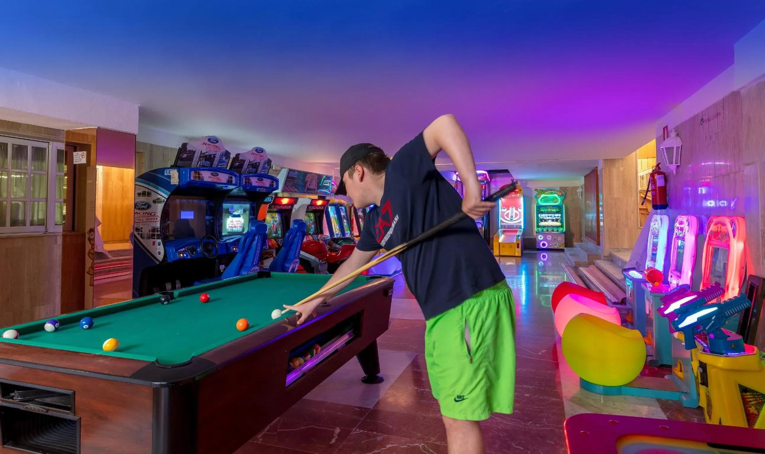 Game Room in Magic Tropical Splash