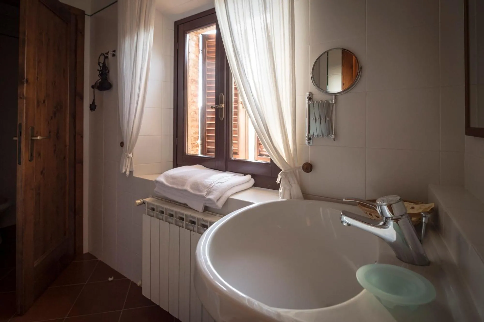 Bathroom in Collelungo