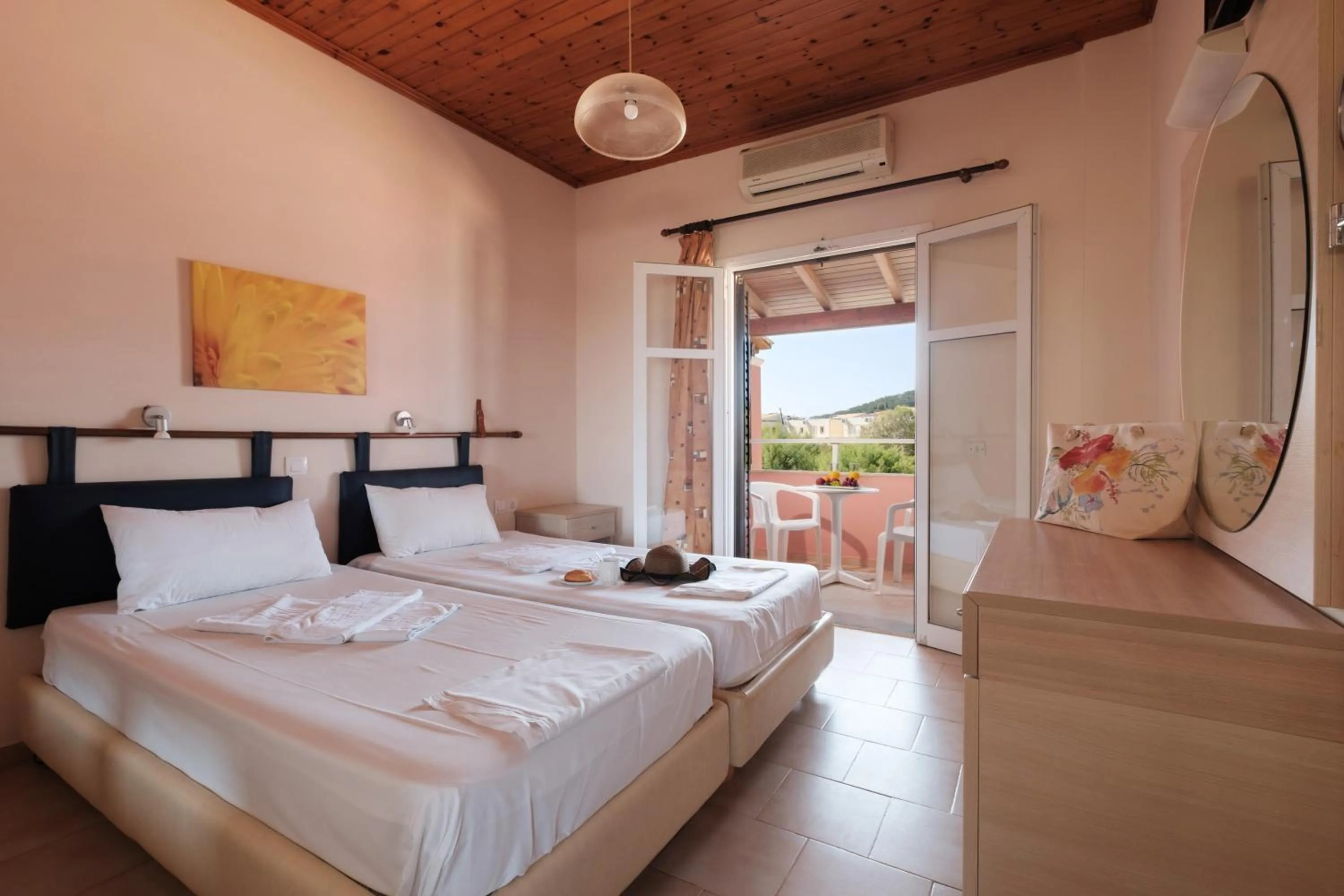 Photo of the whole room, Bed in Canal D' Amour by Estia