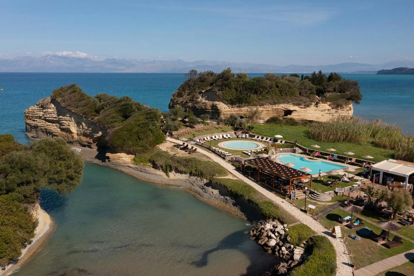 Property building in Canal D' Amour by Estia