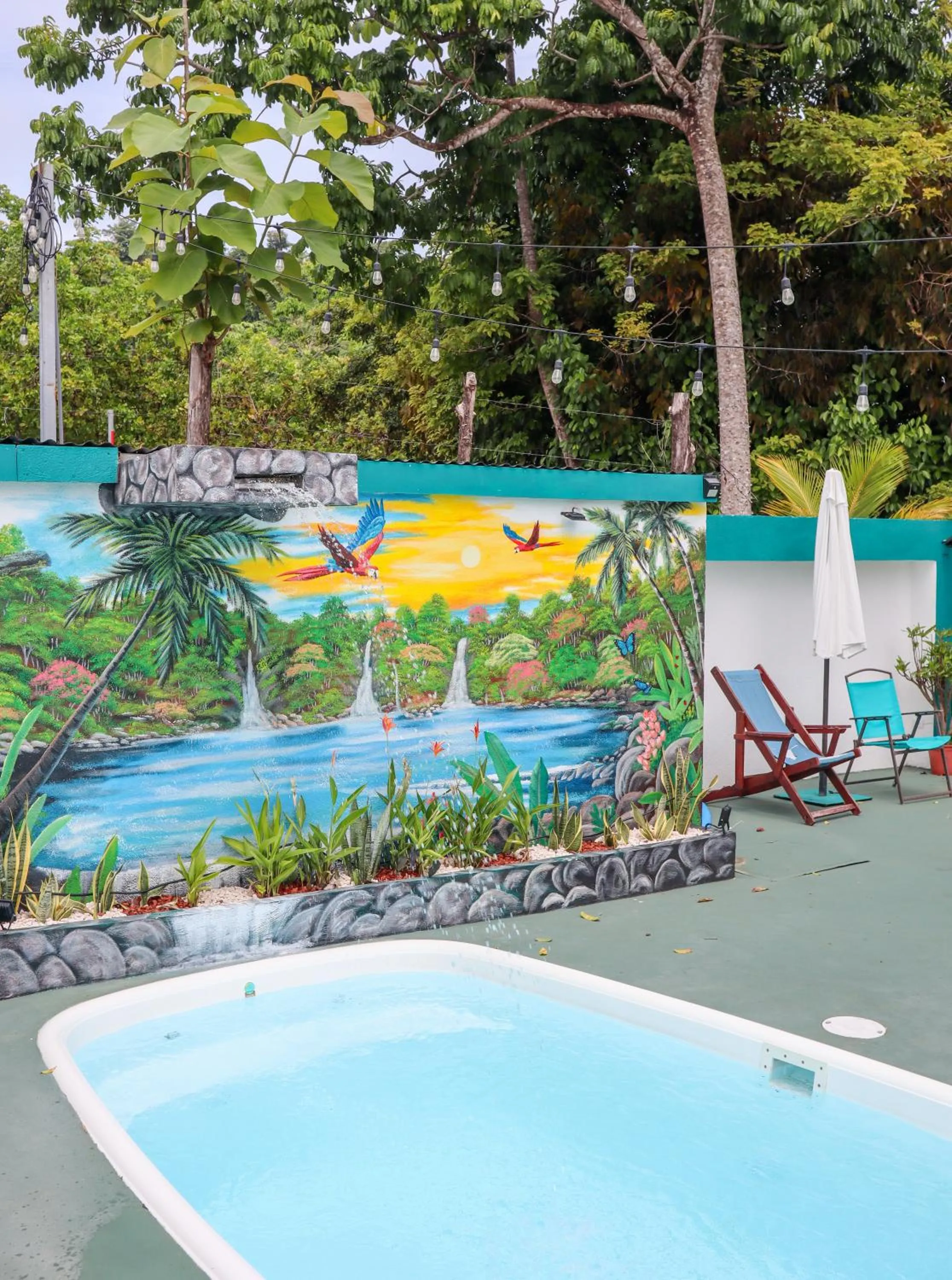 Swimming pool in Vista del Pacifico Boutique Hotel