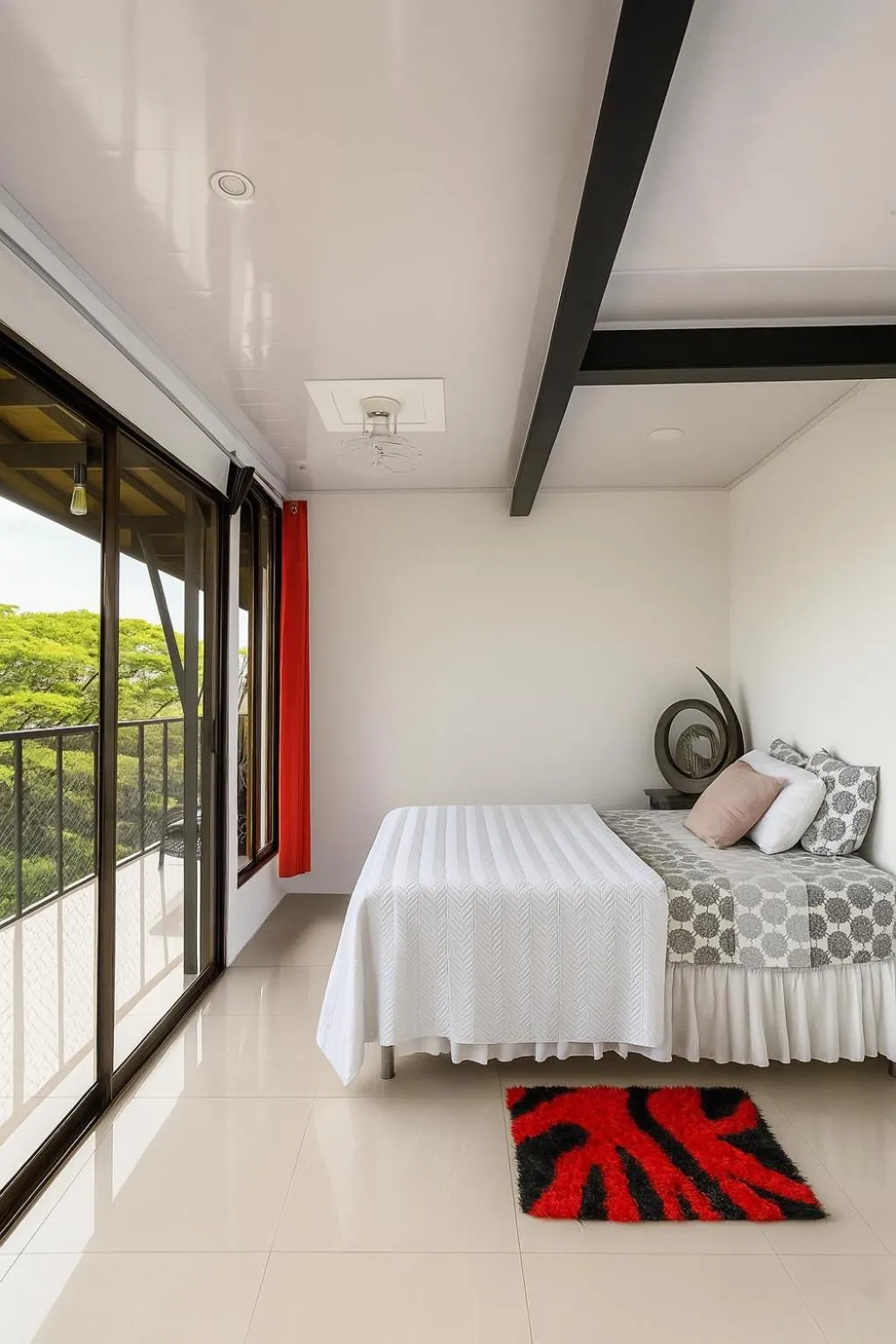 Bed in Vista del Pacifico Boutique Hotel