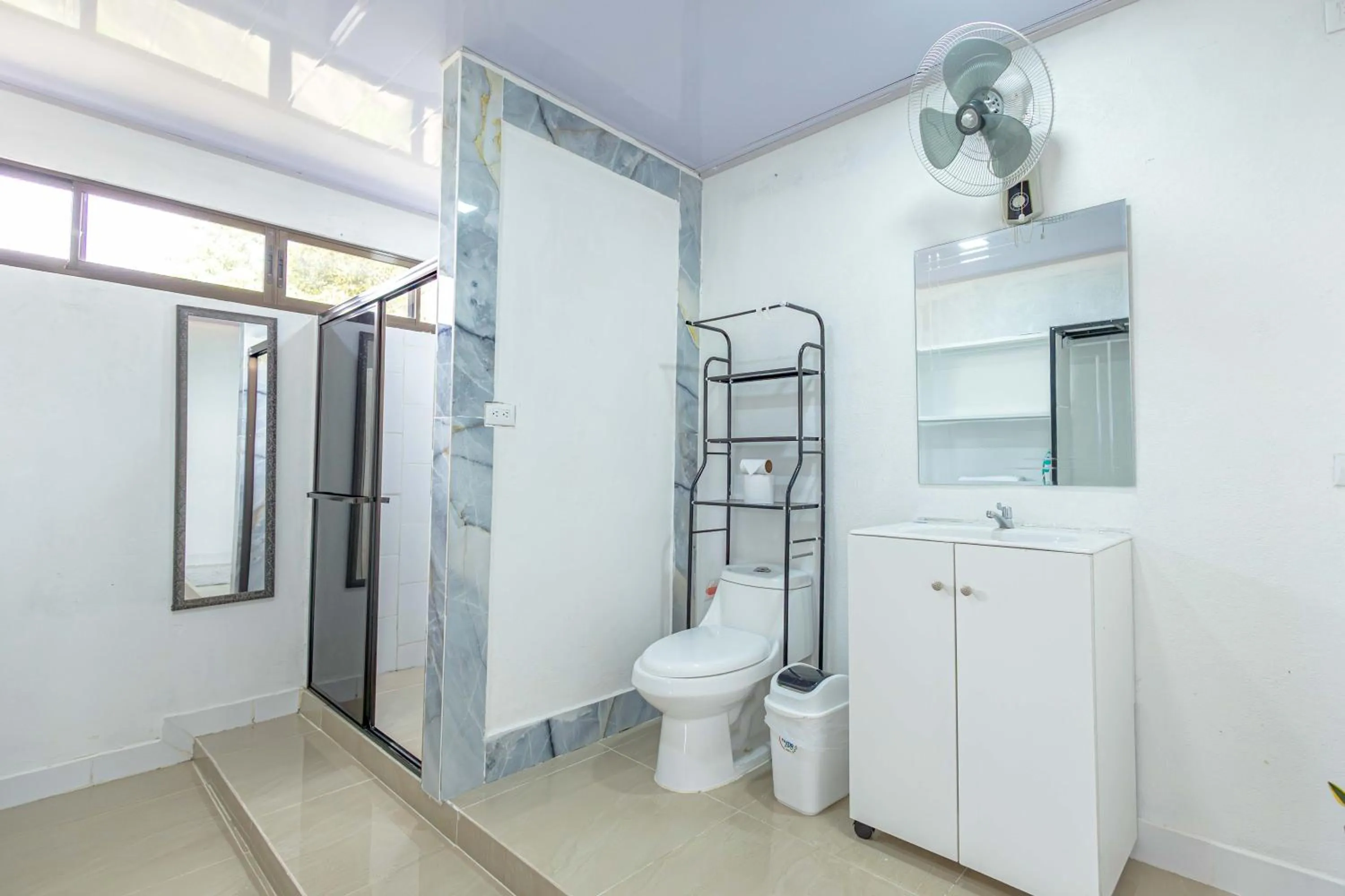 Bathroom in Vista del Pacifico Boutique Hotel