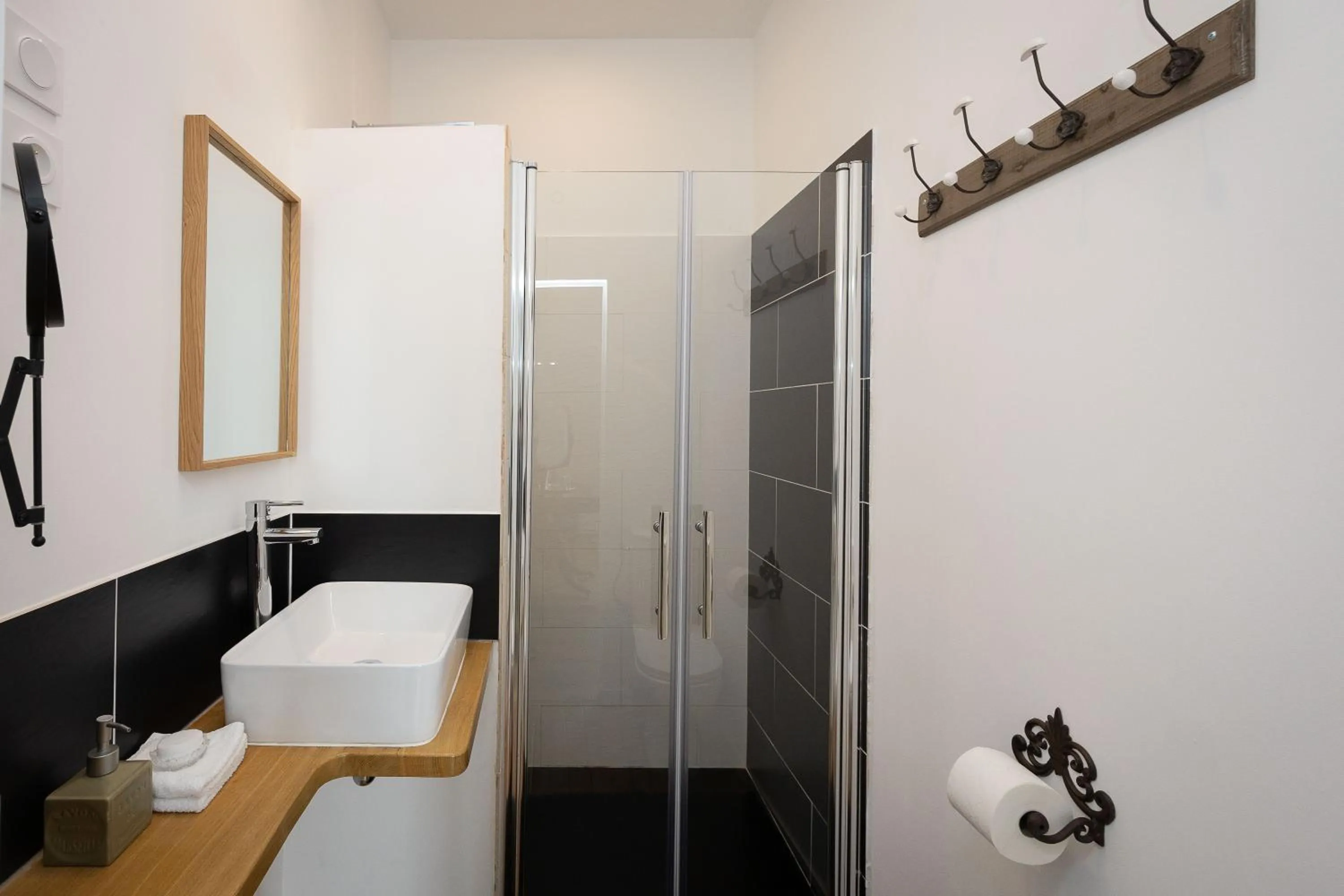 Shower in SalutBB Chambre d'hote