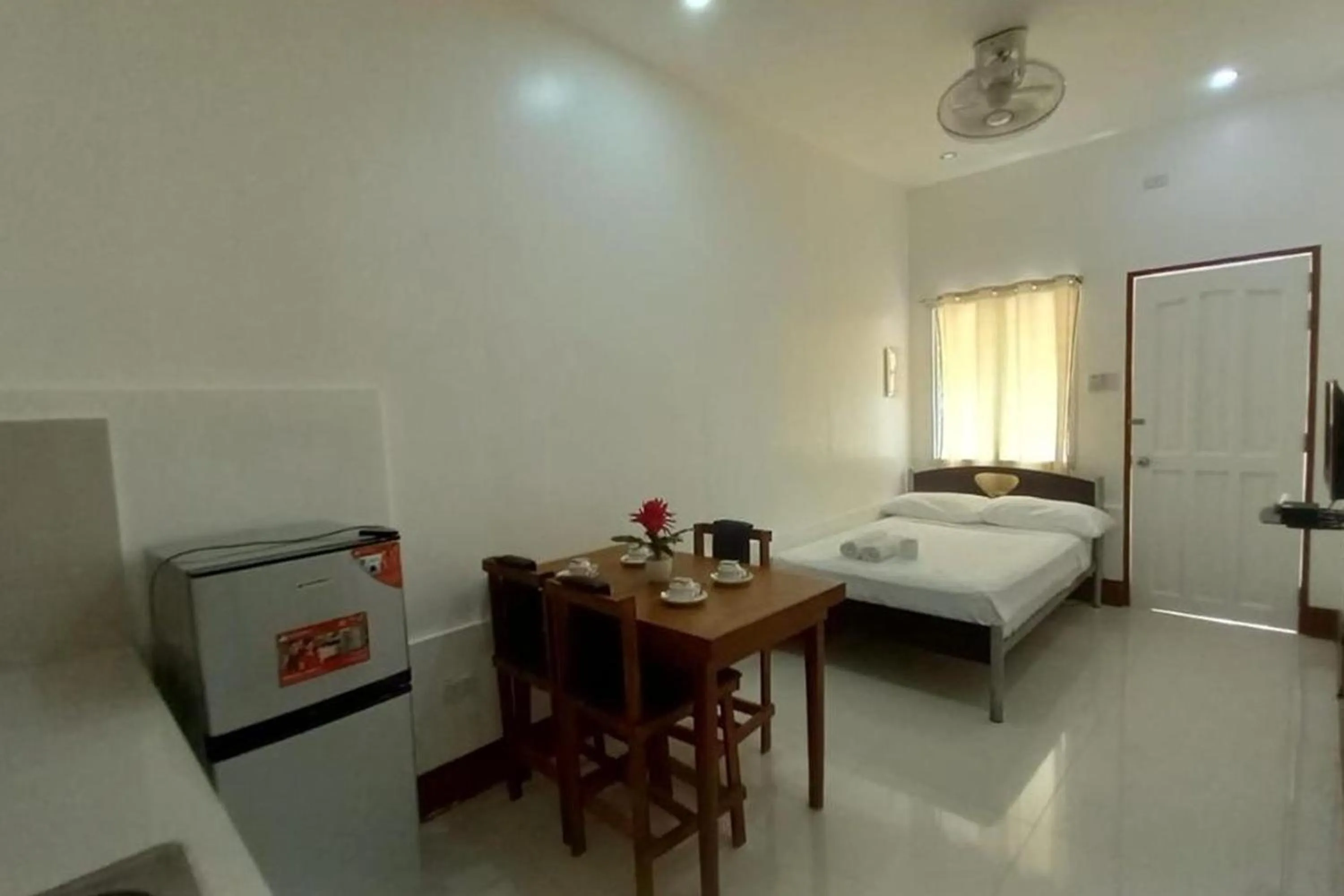 Bed in Palajuanders Inn Palawan