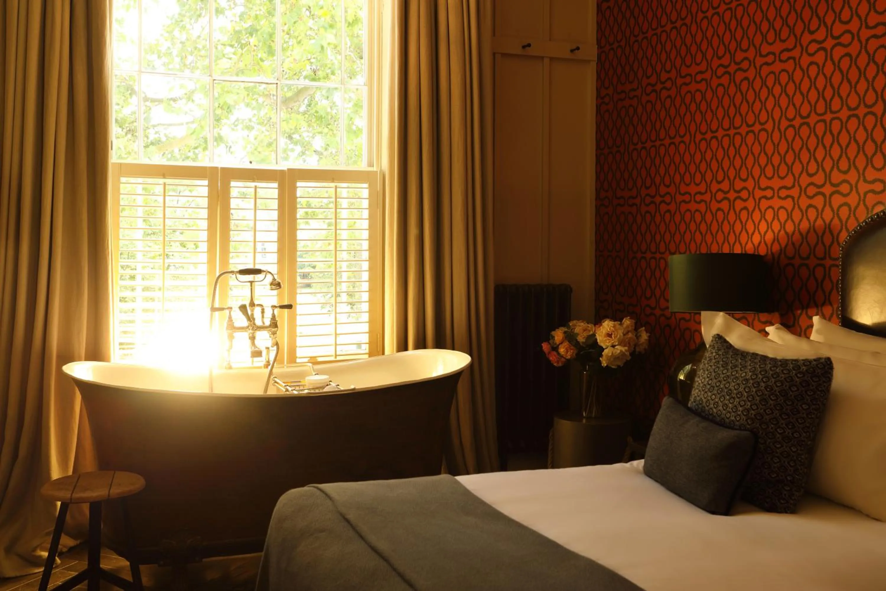 Bedroom, Bed in No131 The Promenade