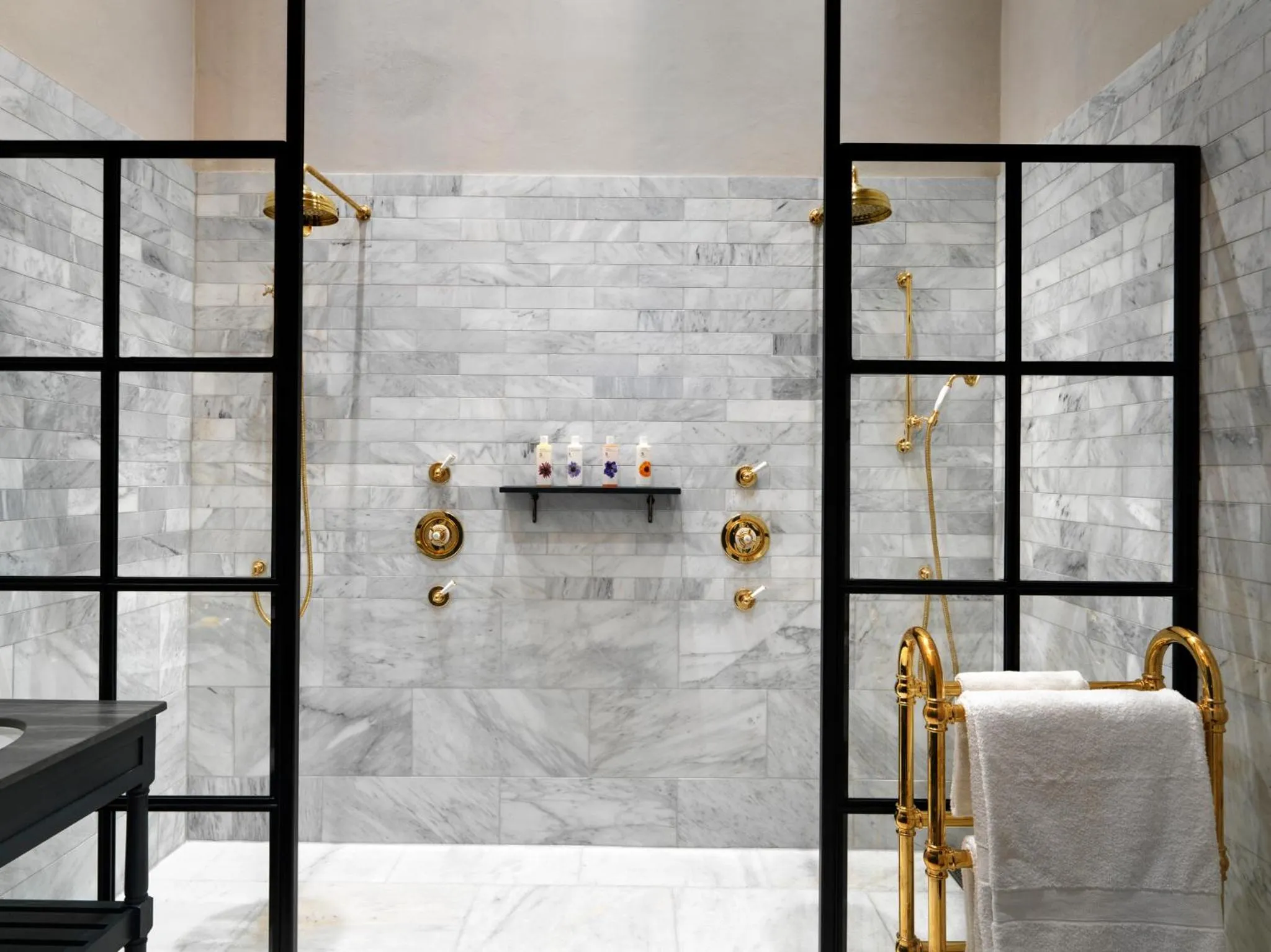 Bathroom in No131 The Promenade