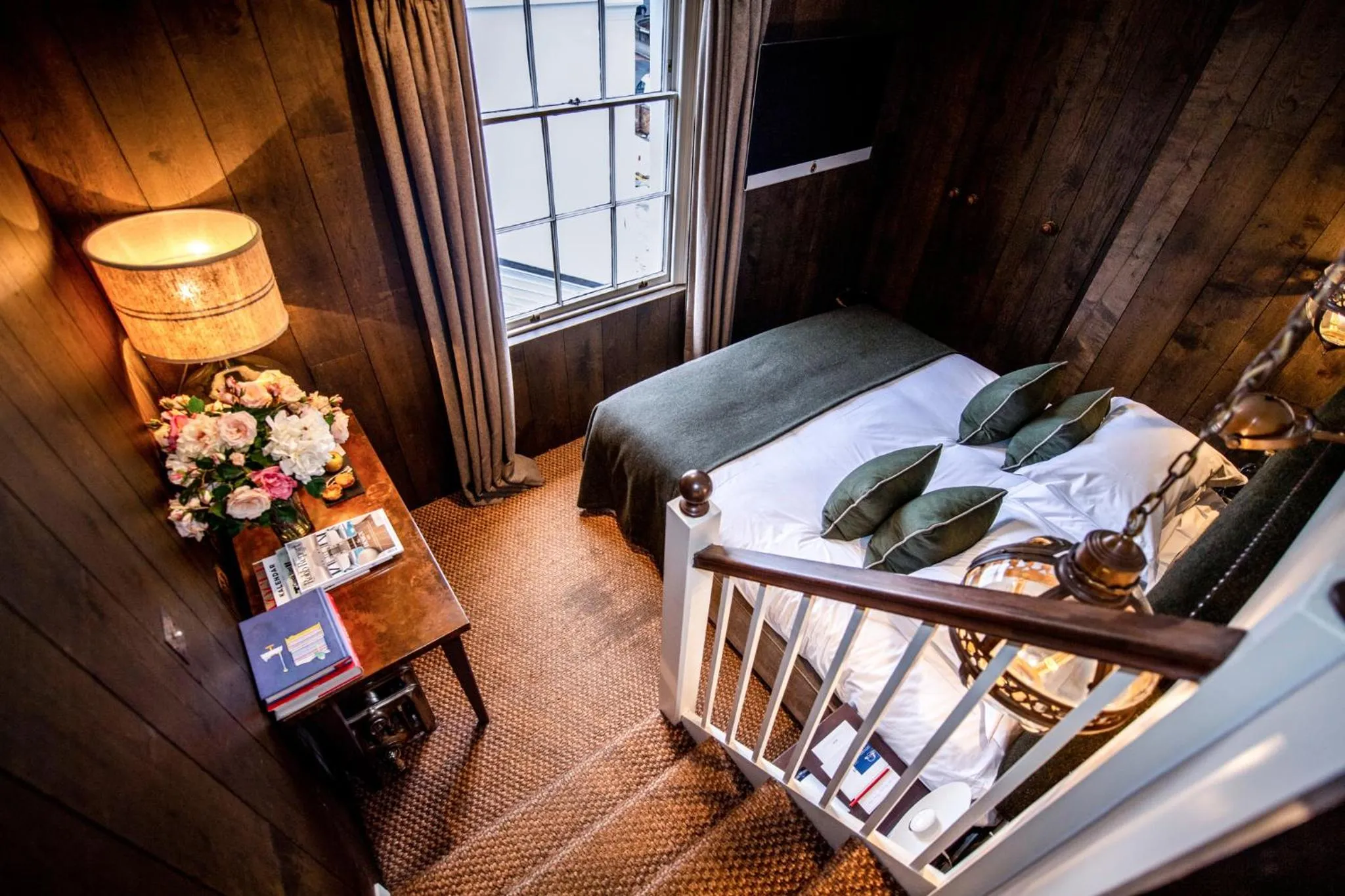 Photo of the whole room, Bed in No131 The Promenade