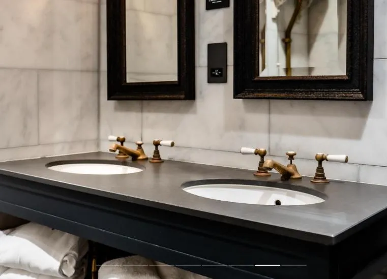 Bathroom in No131 The Promenade