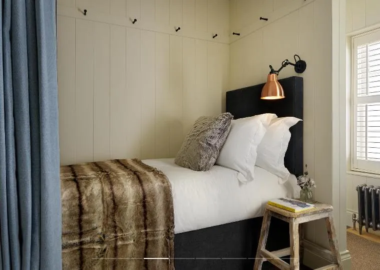 Bed in No131 The Promenade