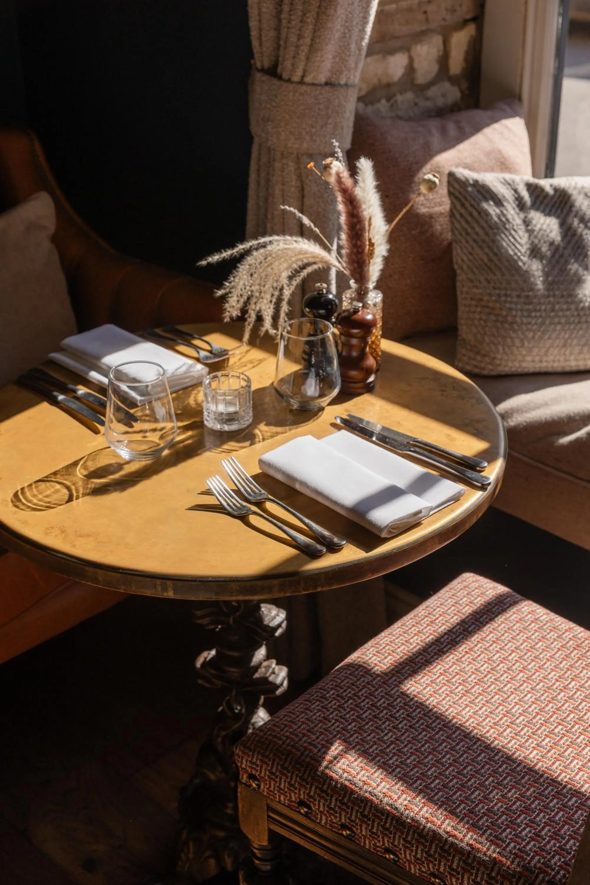 Restaurant/places to eat in The Wheatsheaf Inn