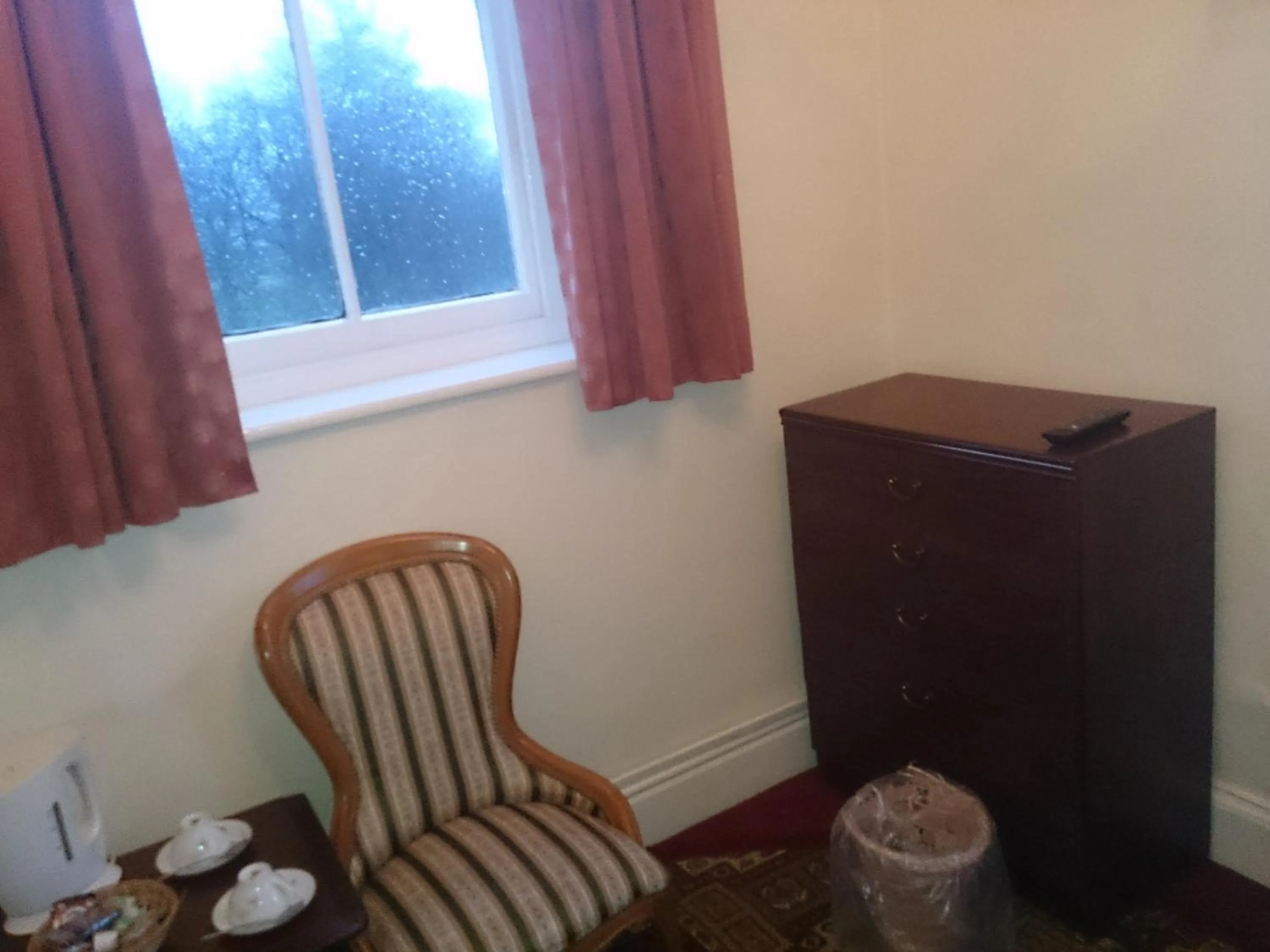 Day in OYO Rose & Crown Hotel