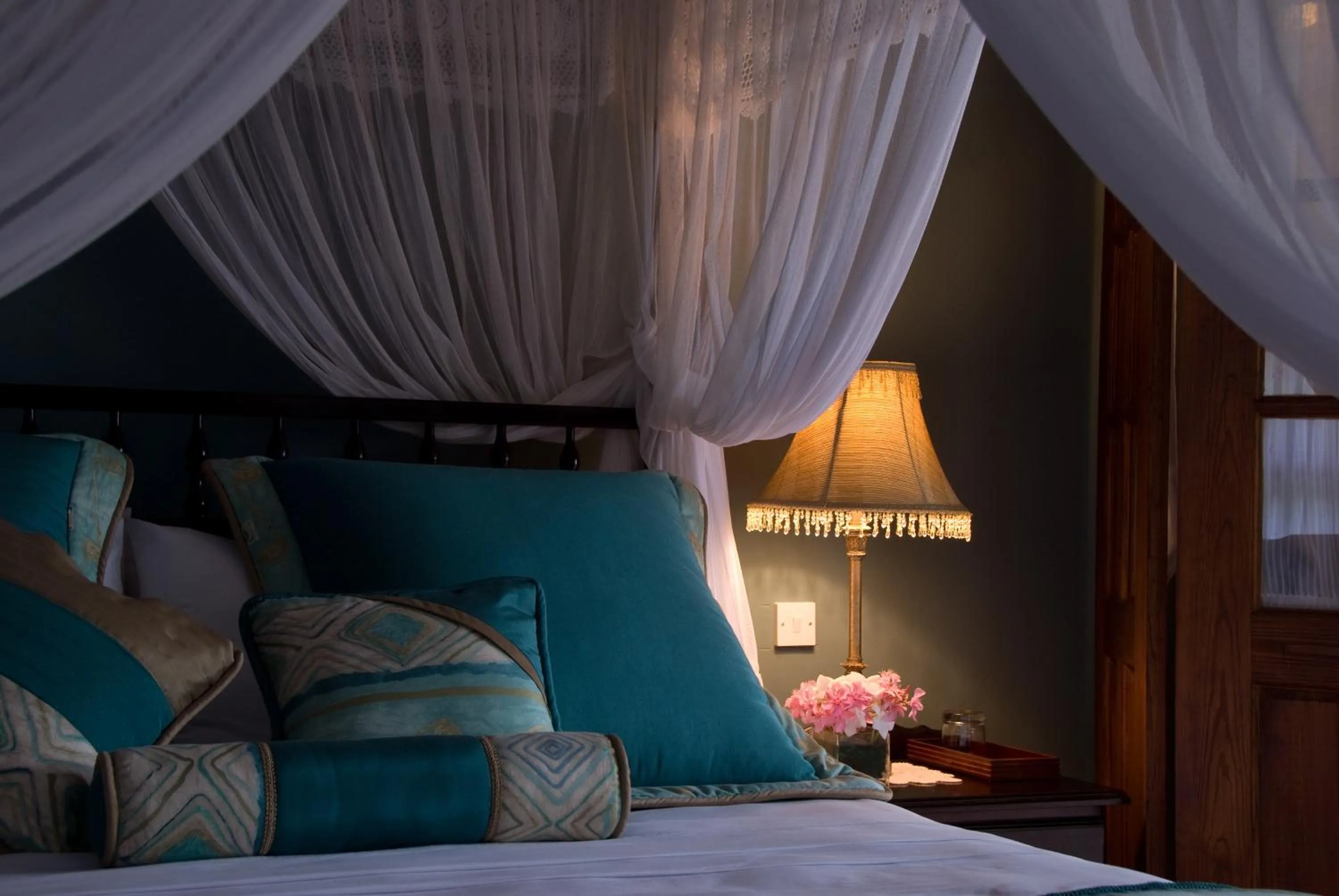 Bed in Spring Hotel Bequia